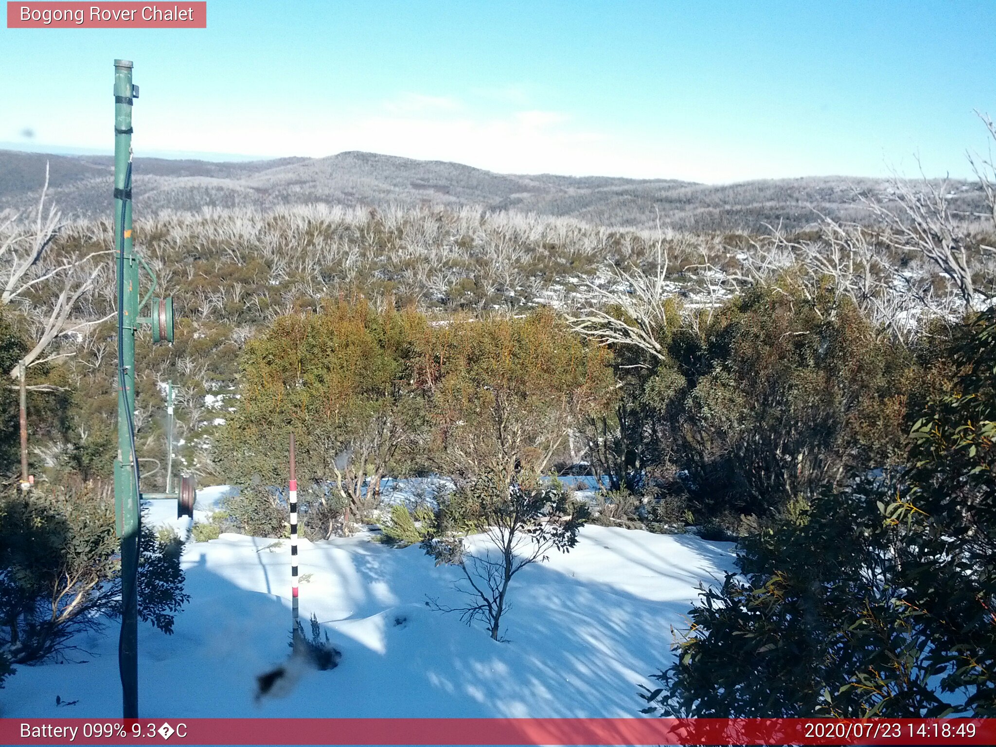 Bogong Web Cam 2:18pm Thursday 23rd of July 2020