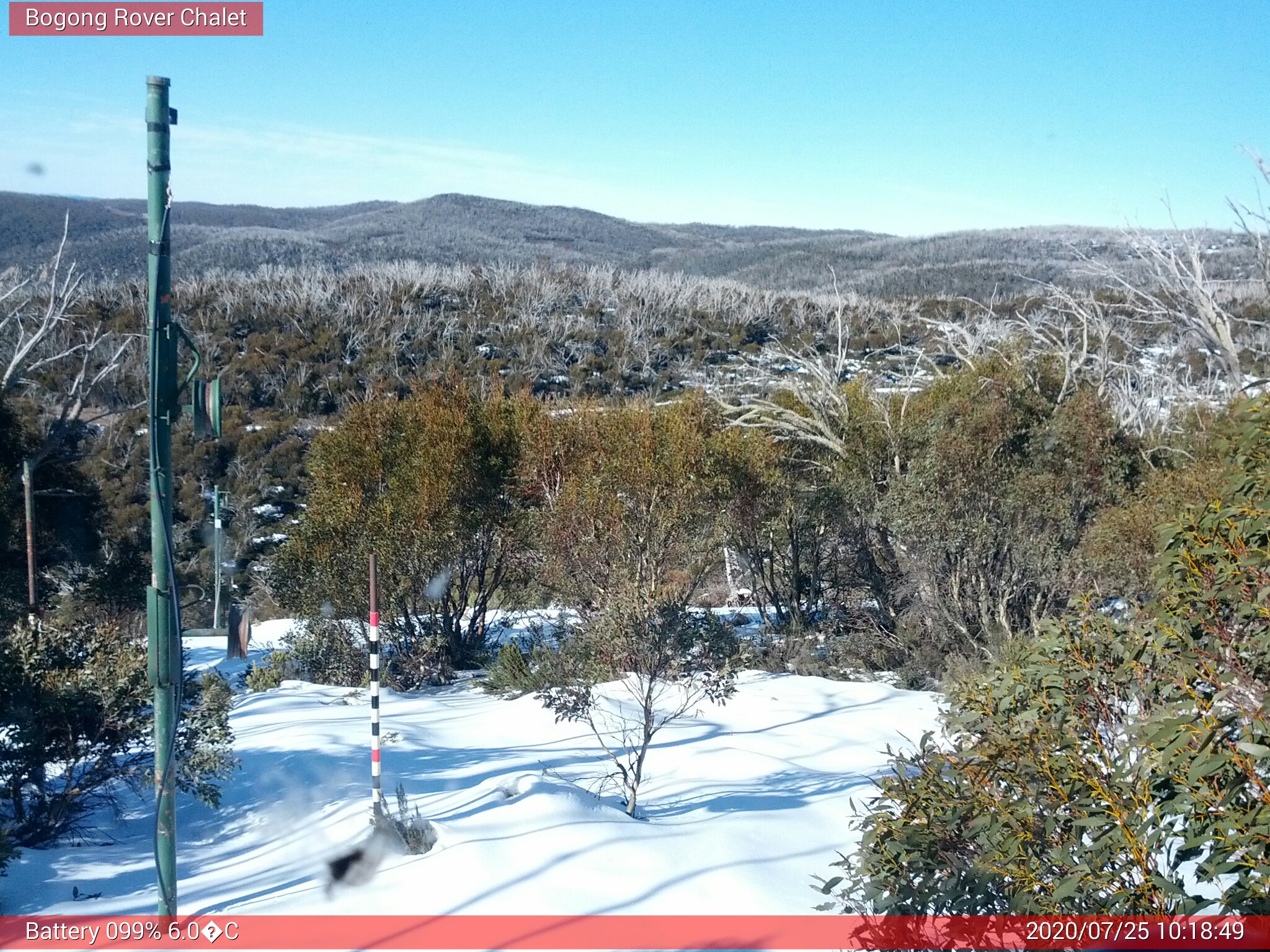 Bogong Web Cam 10:18am Saturday 25th of July 2020