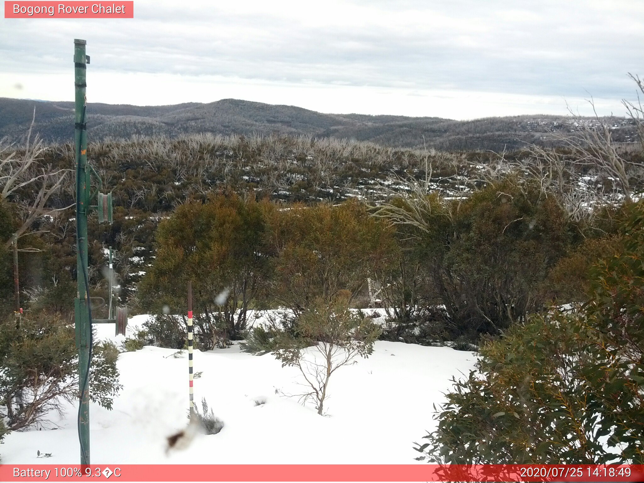 Bogong Web Cam 2:18pm Saturday 25th of July 2020