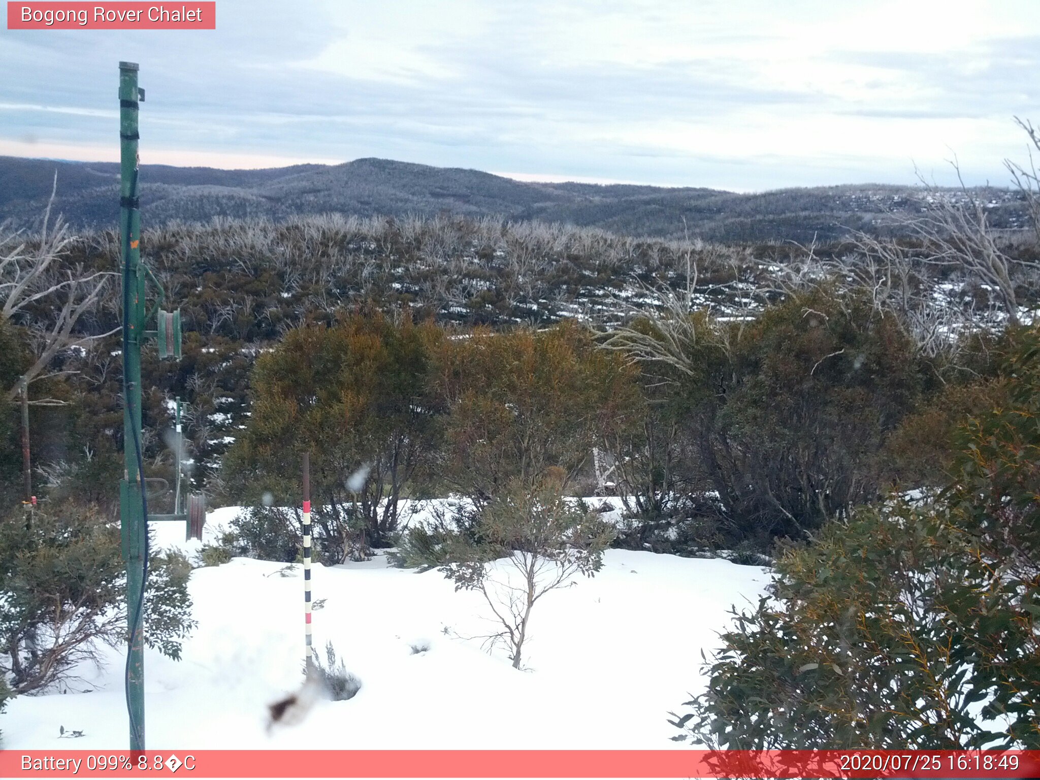 Bogong Web Cam 4:18pm Saturday 25th of July 2020