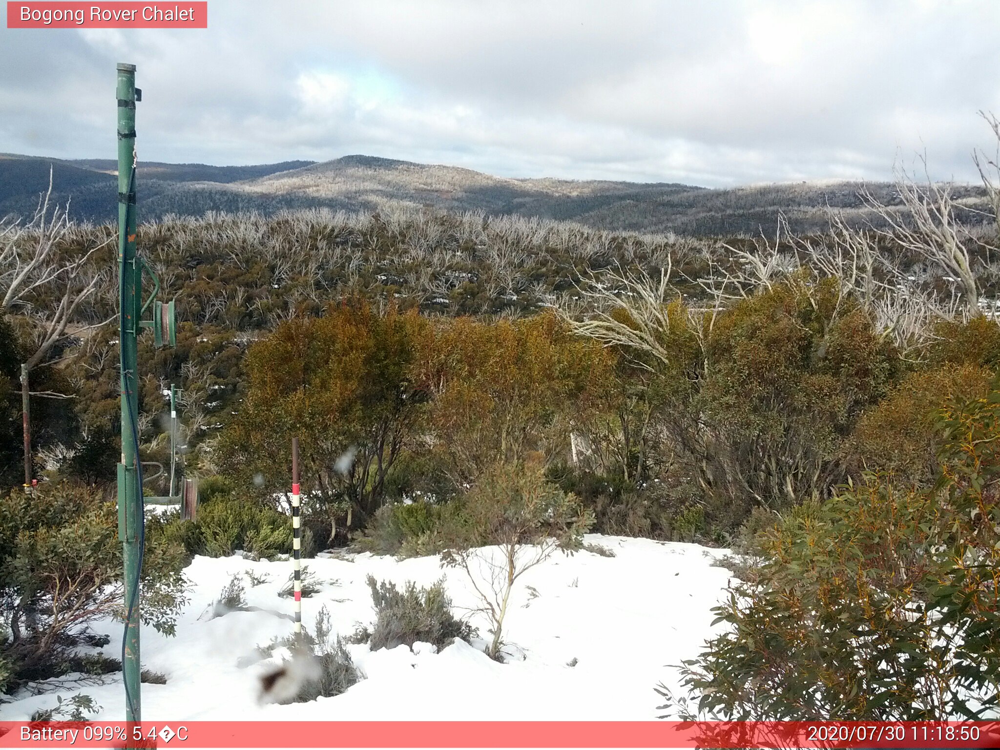 Bogong Web Cam 11:18am Thursday 30th of July 2020