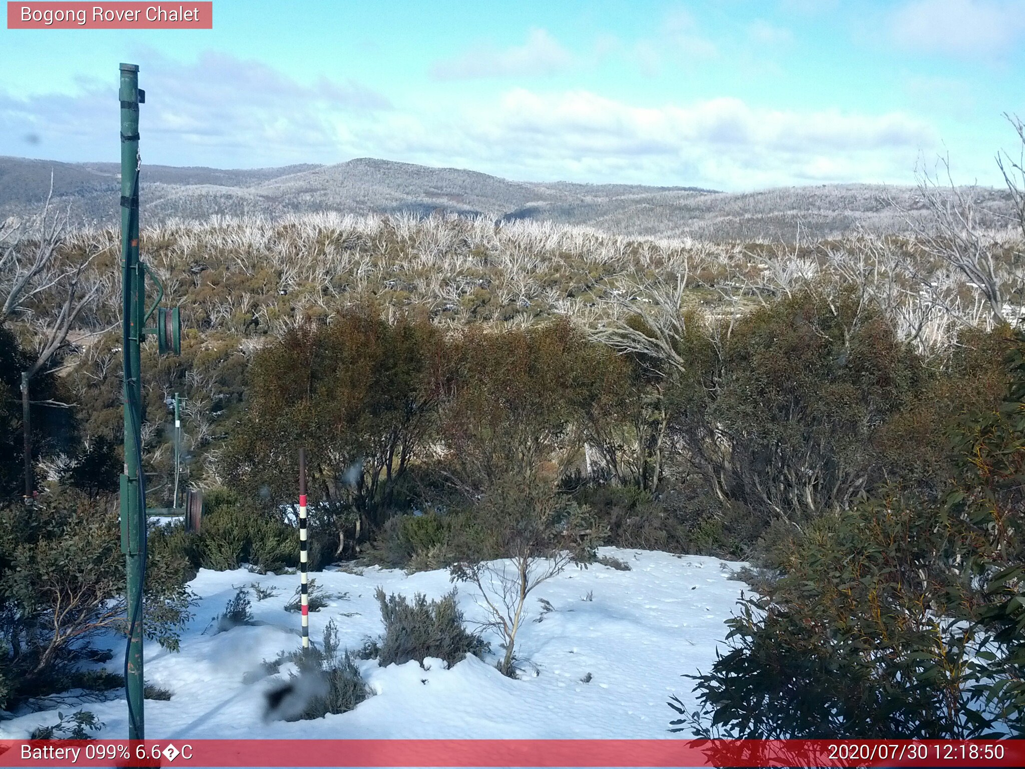 Bogong Web Cam 12:18pm Thursday 30th of July 2020