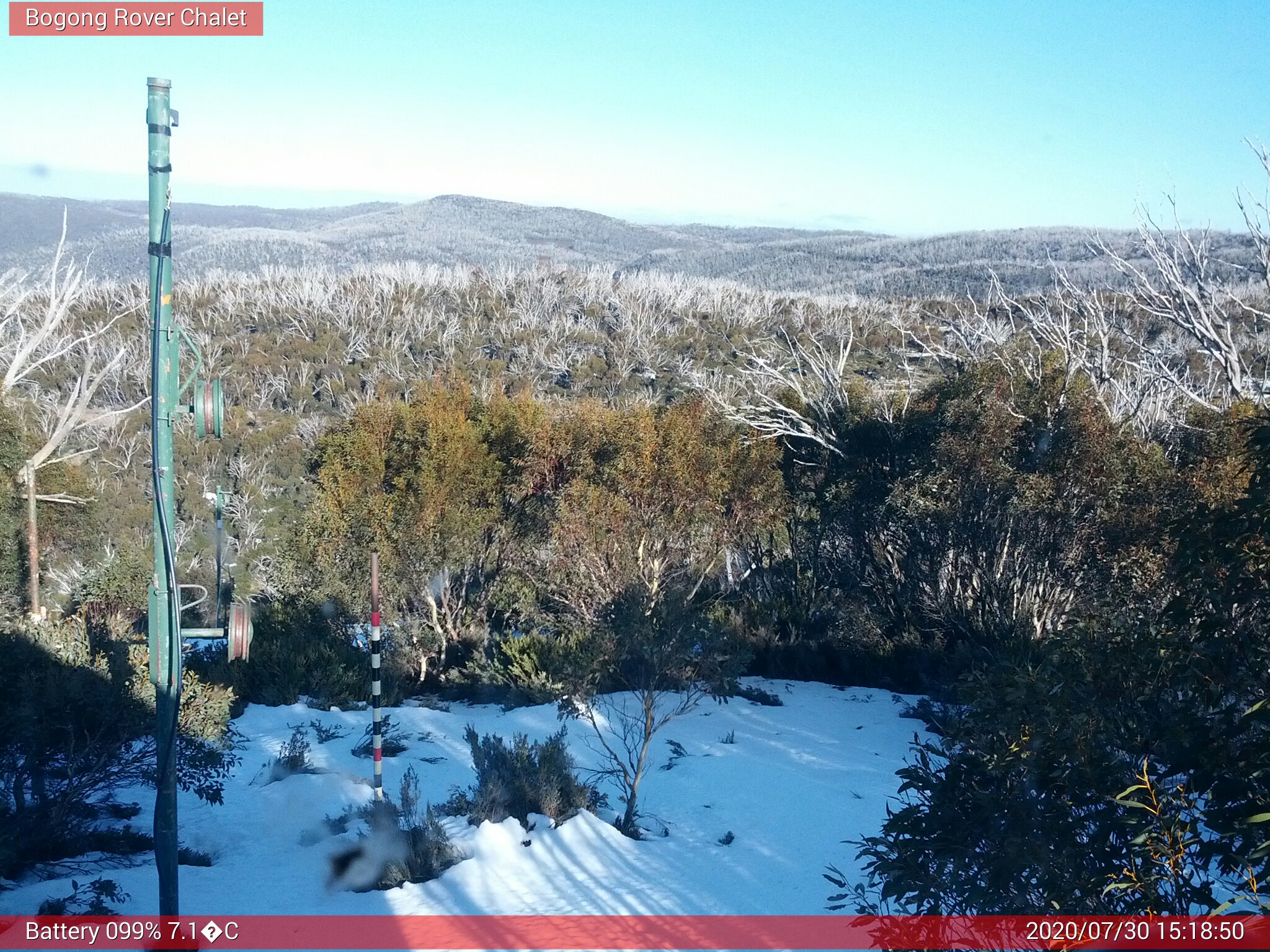 Bogong Web Cam 3:18pm Thursday 30th of July 2020