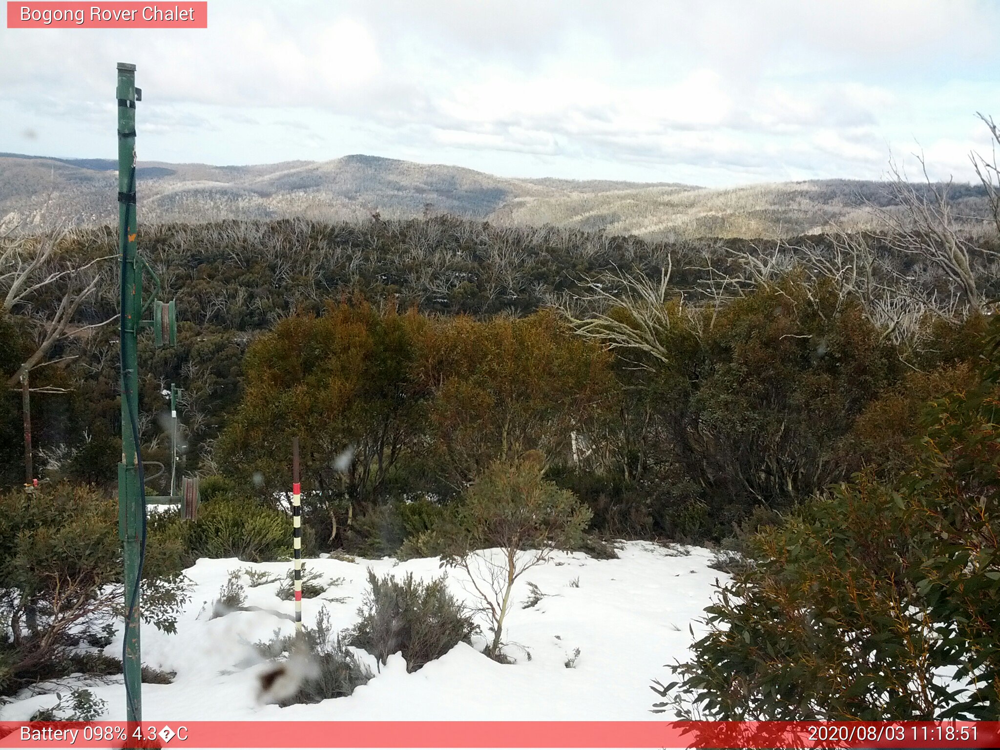 Bogong Web Cam 11:18am Monday 3rd of August 2020