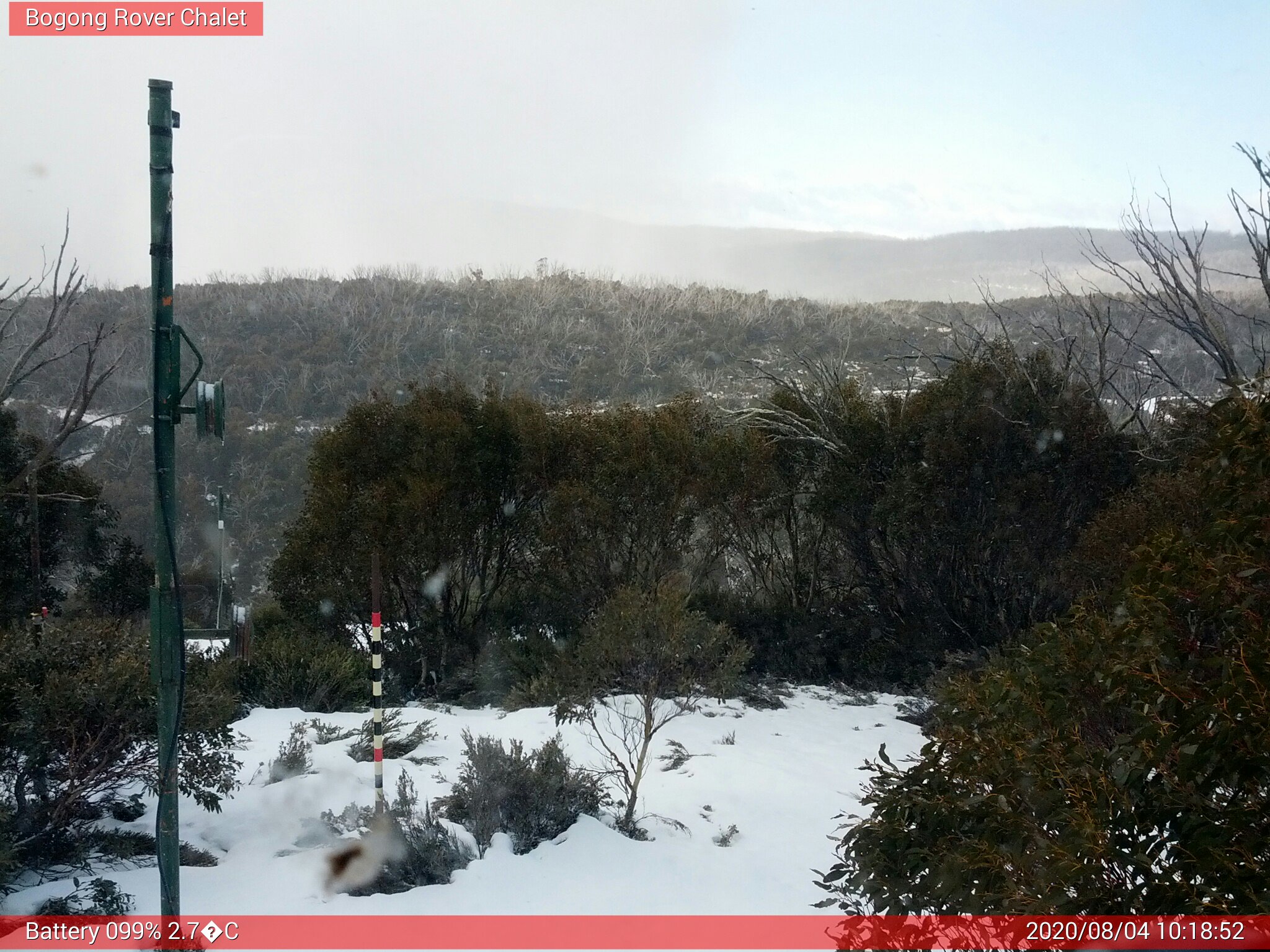 Bogong Web Cam 10:18am Tuesday 4th of August 2020