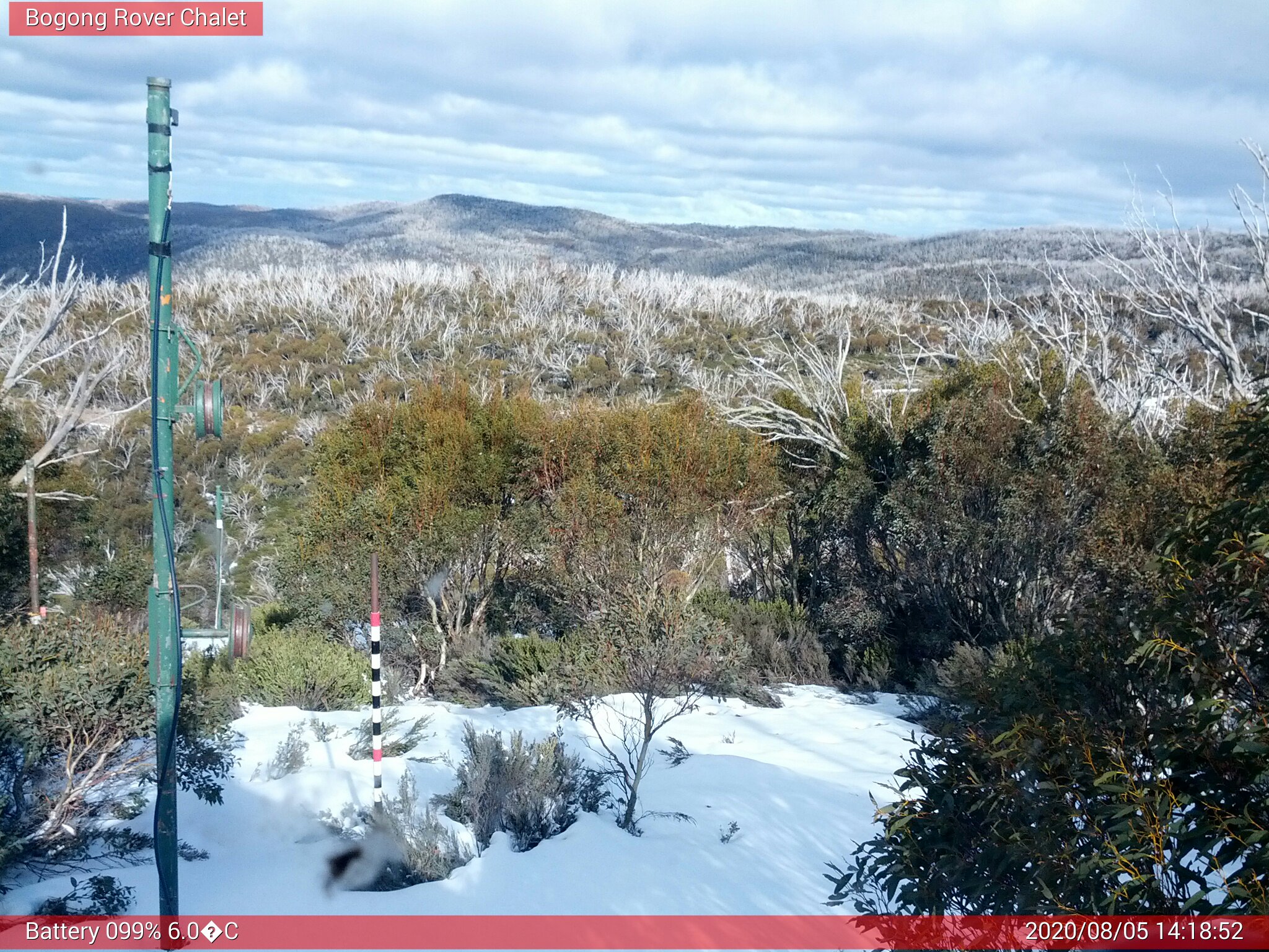 Bogong Web Cam 2:18pm Wednesday 5th of August 2020