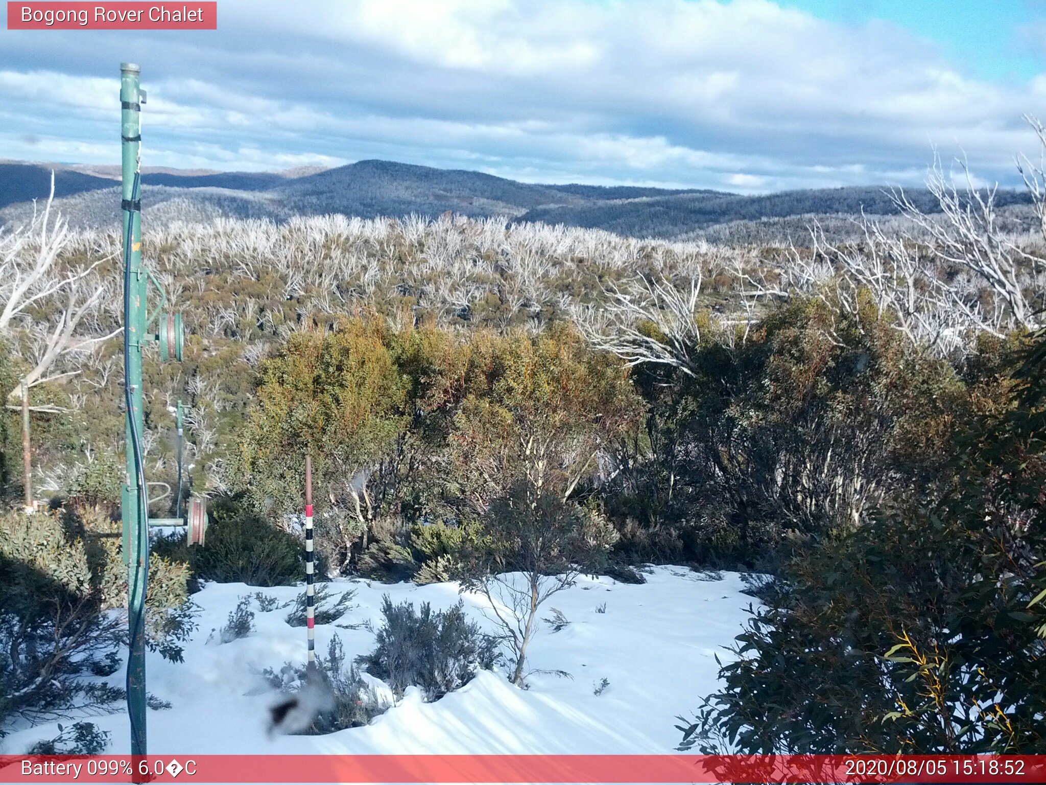 Bogong Web Cam 3:18pm Wednesday 5th of August 2020