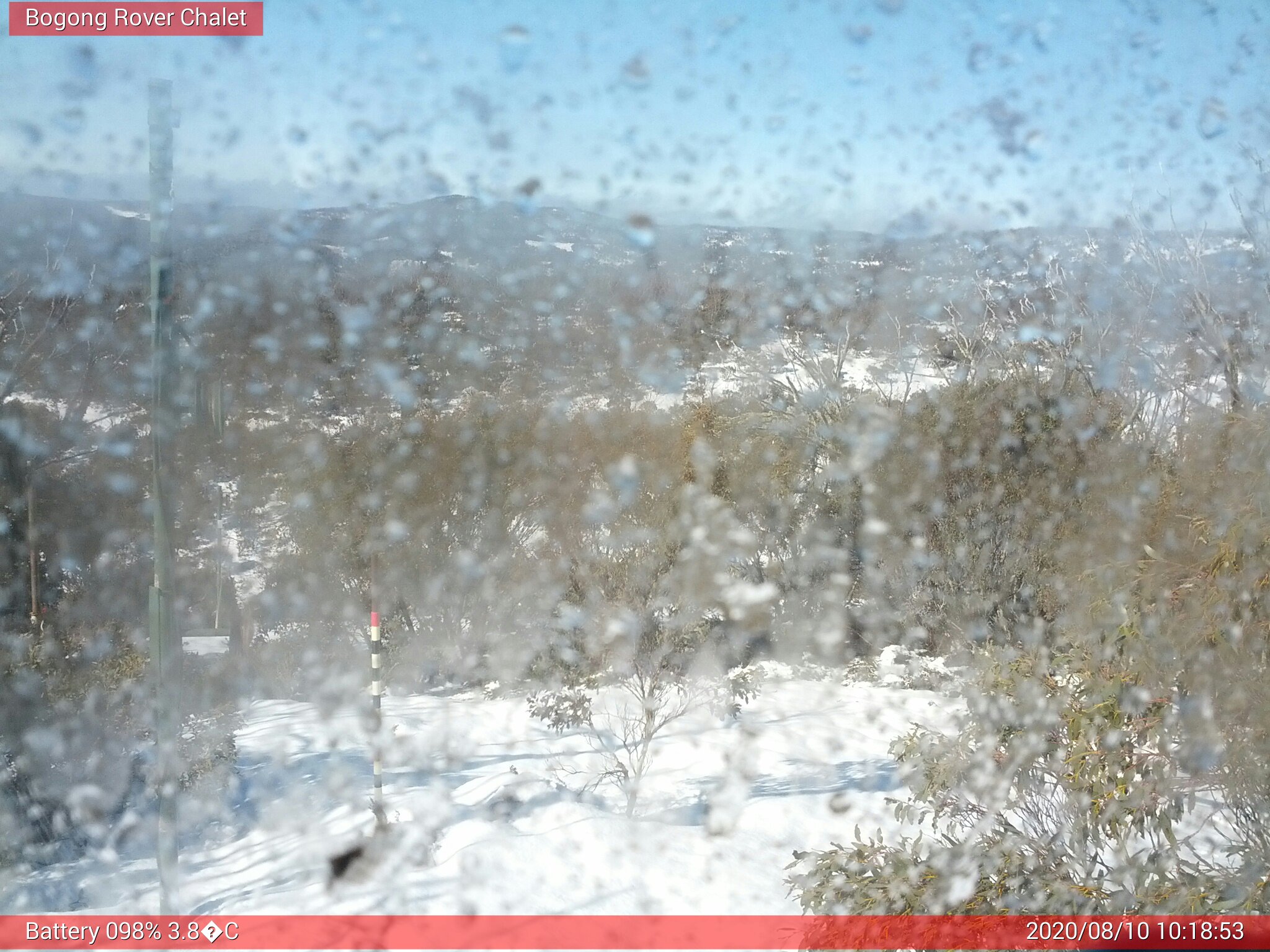 Bogong Web Cam 10:18am Monday 10th of August 2020