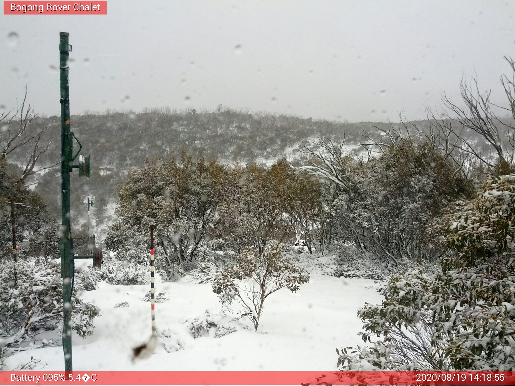 Bogong Web Cam 2:18pm Wednesday 19th of August 2020