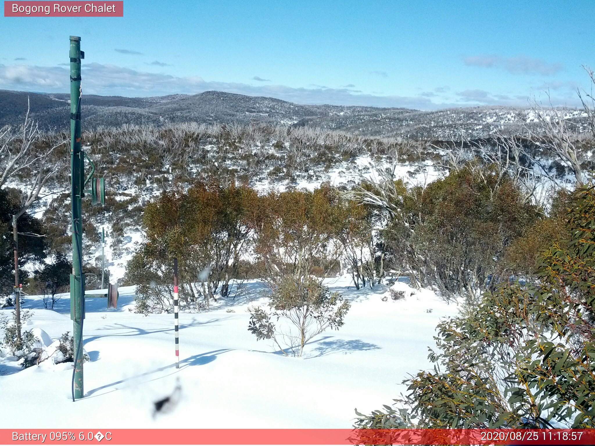 Bogong Web Cam 11:18am Tuesday 25th of August 2020