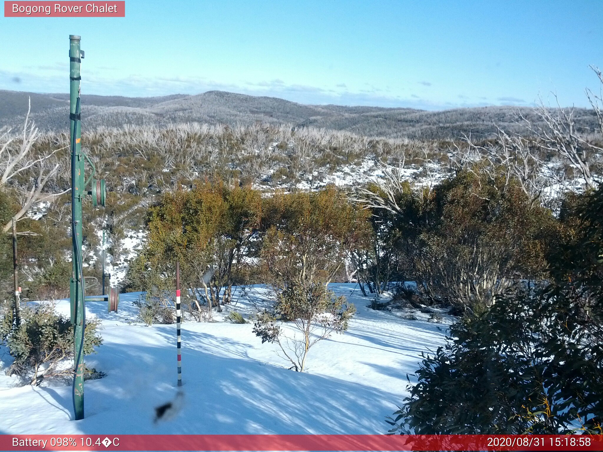 Bogong Web Cam 3:18pm Monday 31st of August 2020