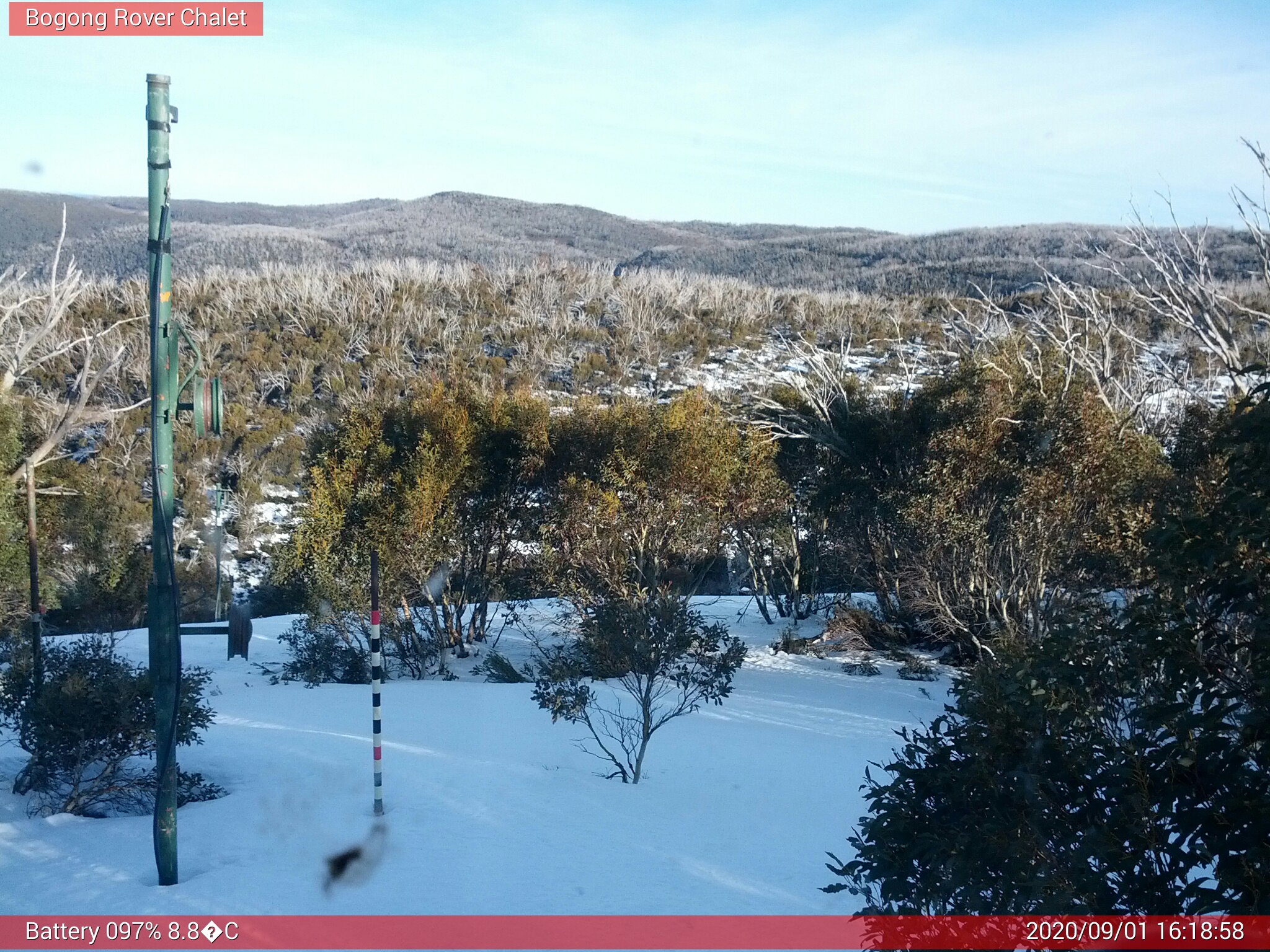 Bogong Web Cam 4:18pm Tuesday 1st of September 2020