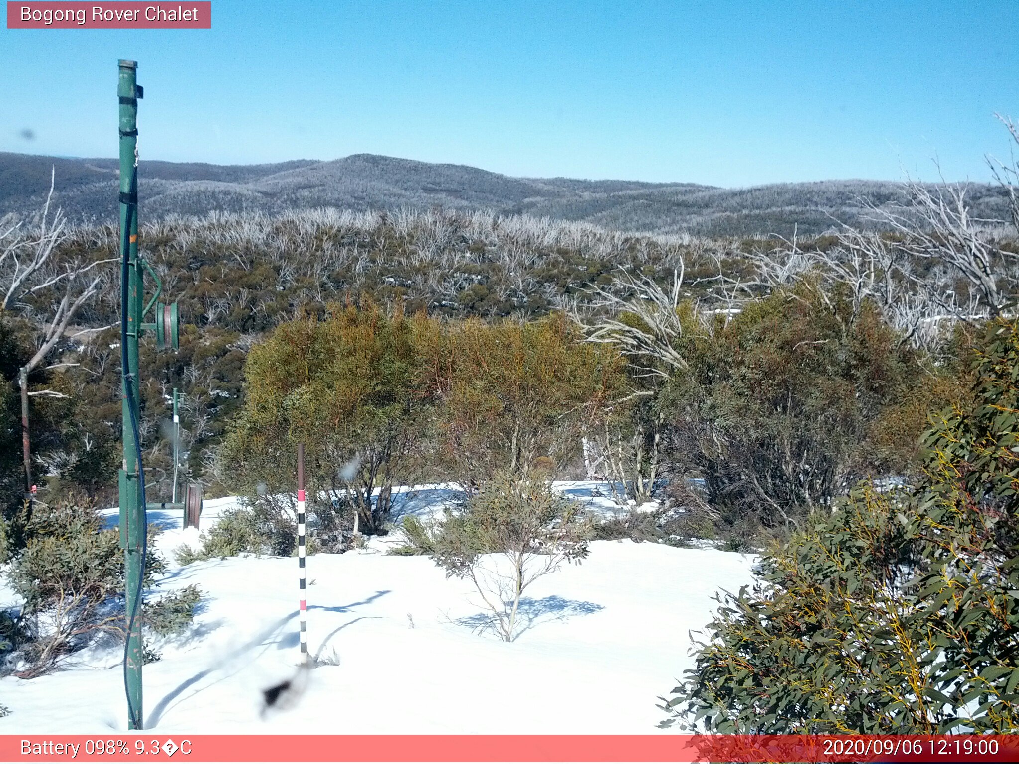 Bogong Web Cam 12:18pm Sunday 6th of September 2020