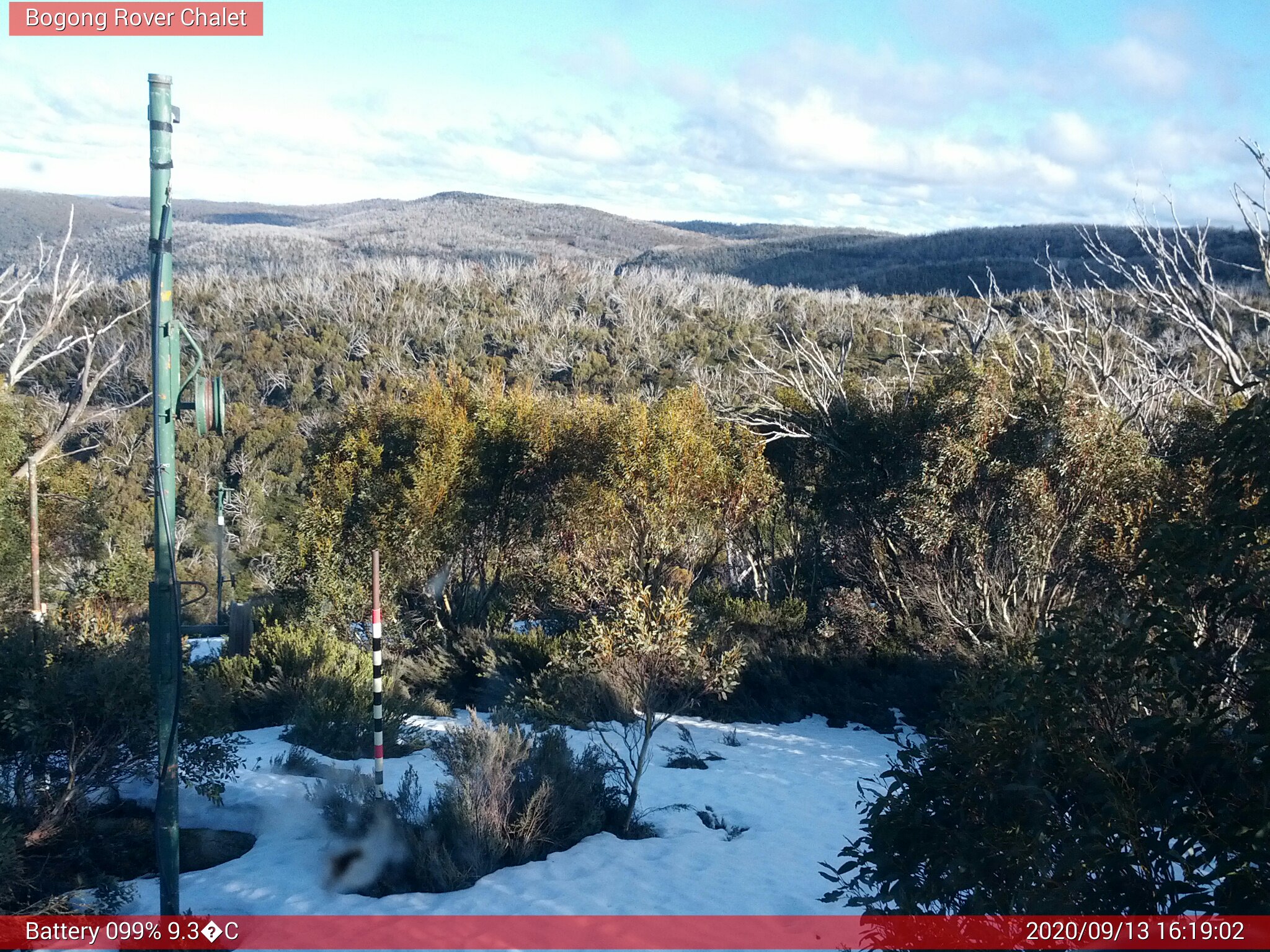 Bogong Web Cam 4:19pm Sunday 13th of September 2020