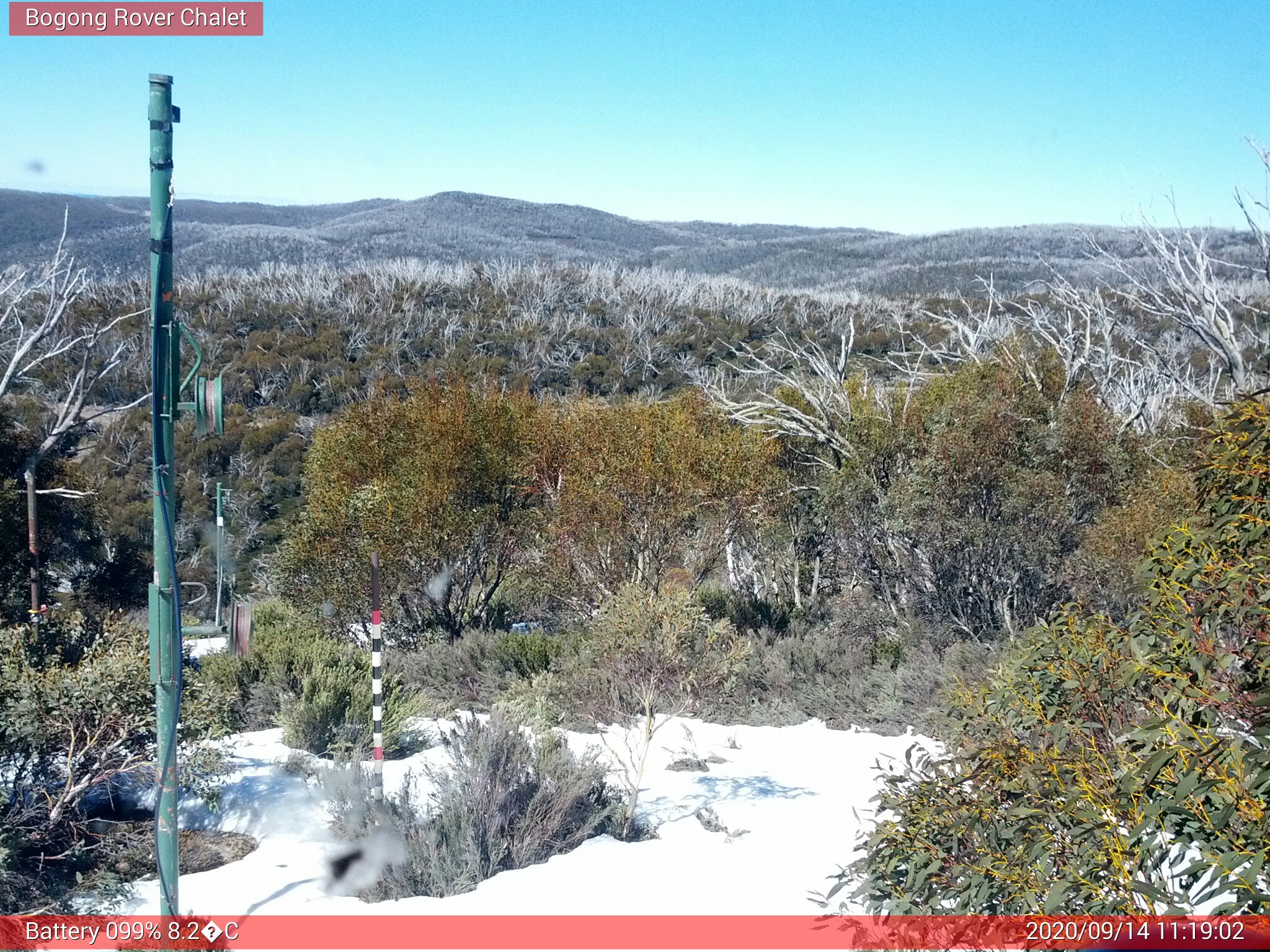 Bogong Web Cam 11:19am Monday 14th of September 2020