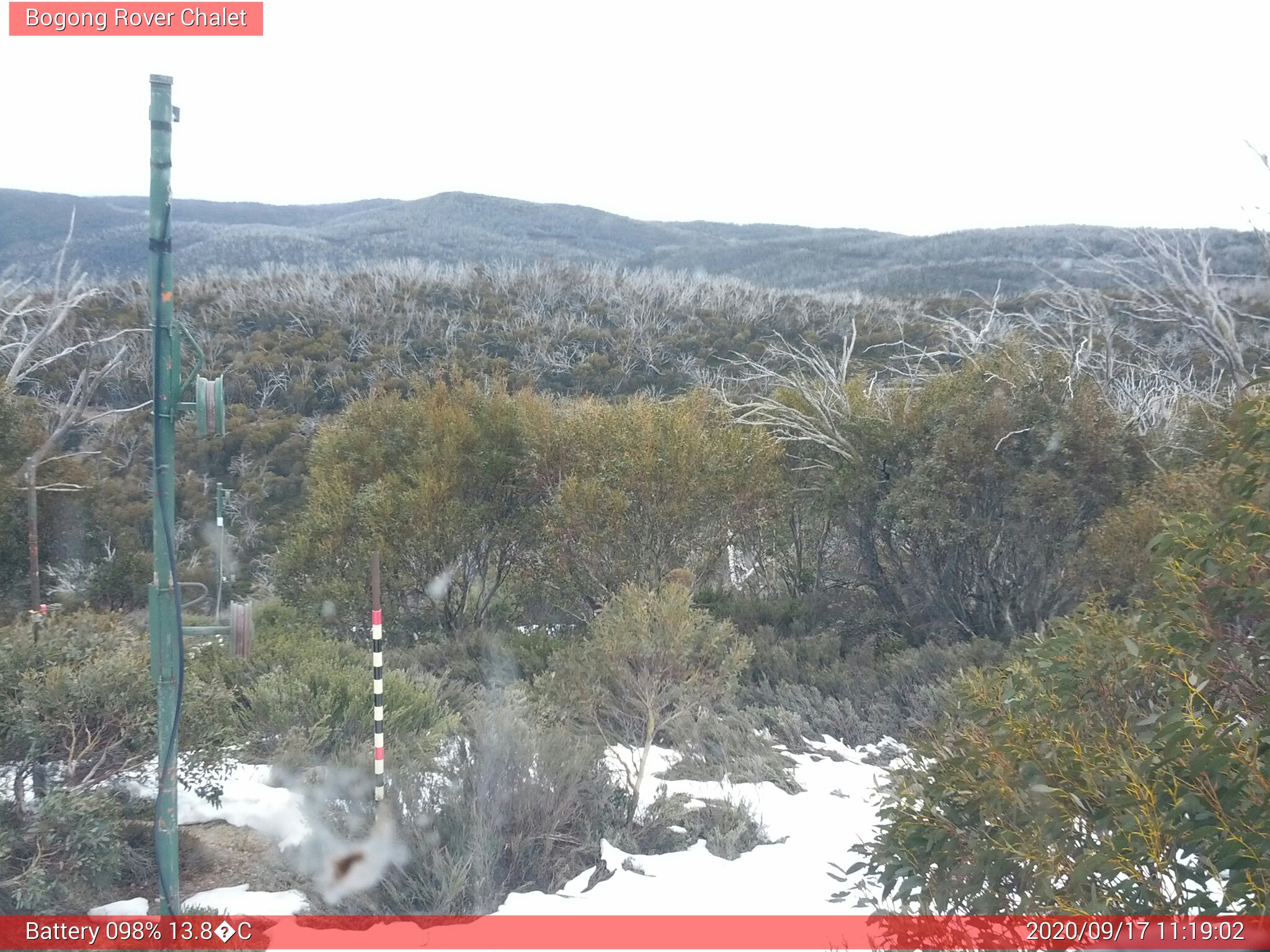 Bogong Web Cam 11:19am Thursday 17th of September 2020