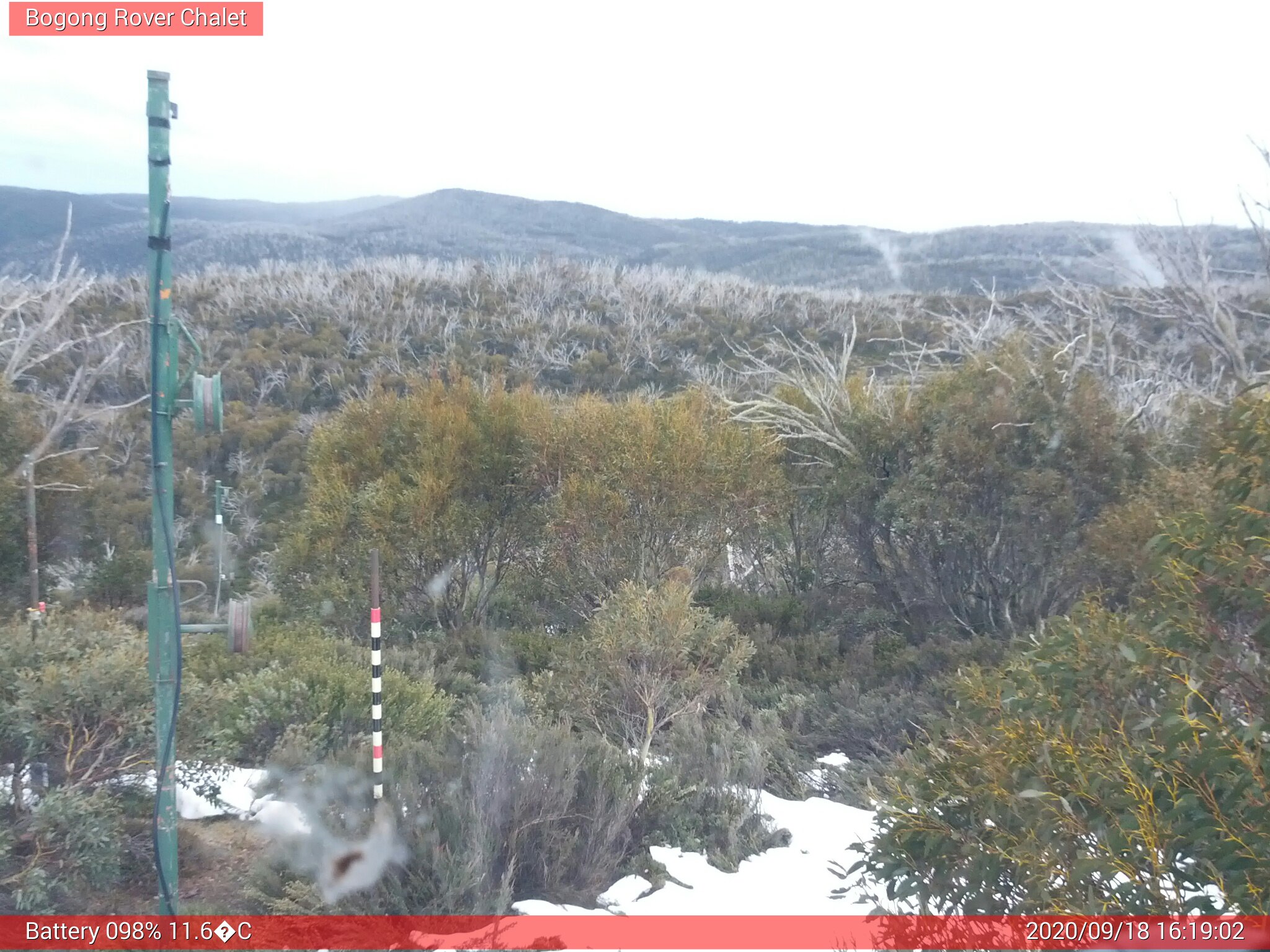 Bogong Web Cam 4:19pm Friday 18th of September 2020