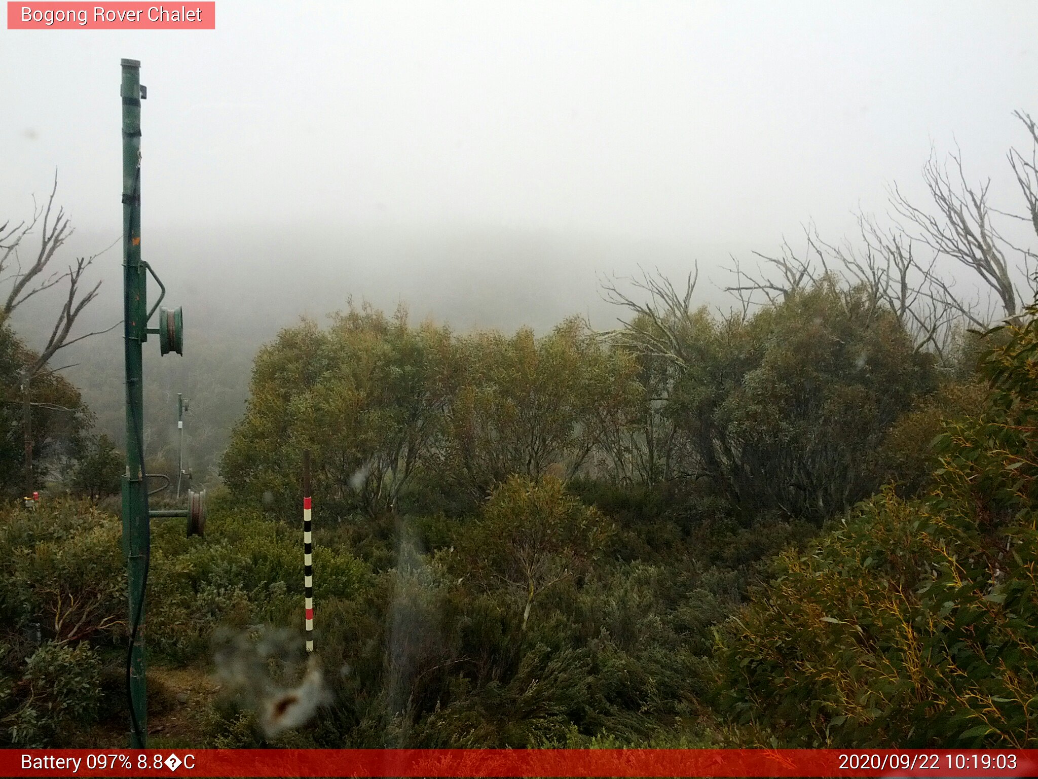 Bogong Web Cam 10:19am Tuesday 22nd of September 2020