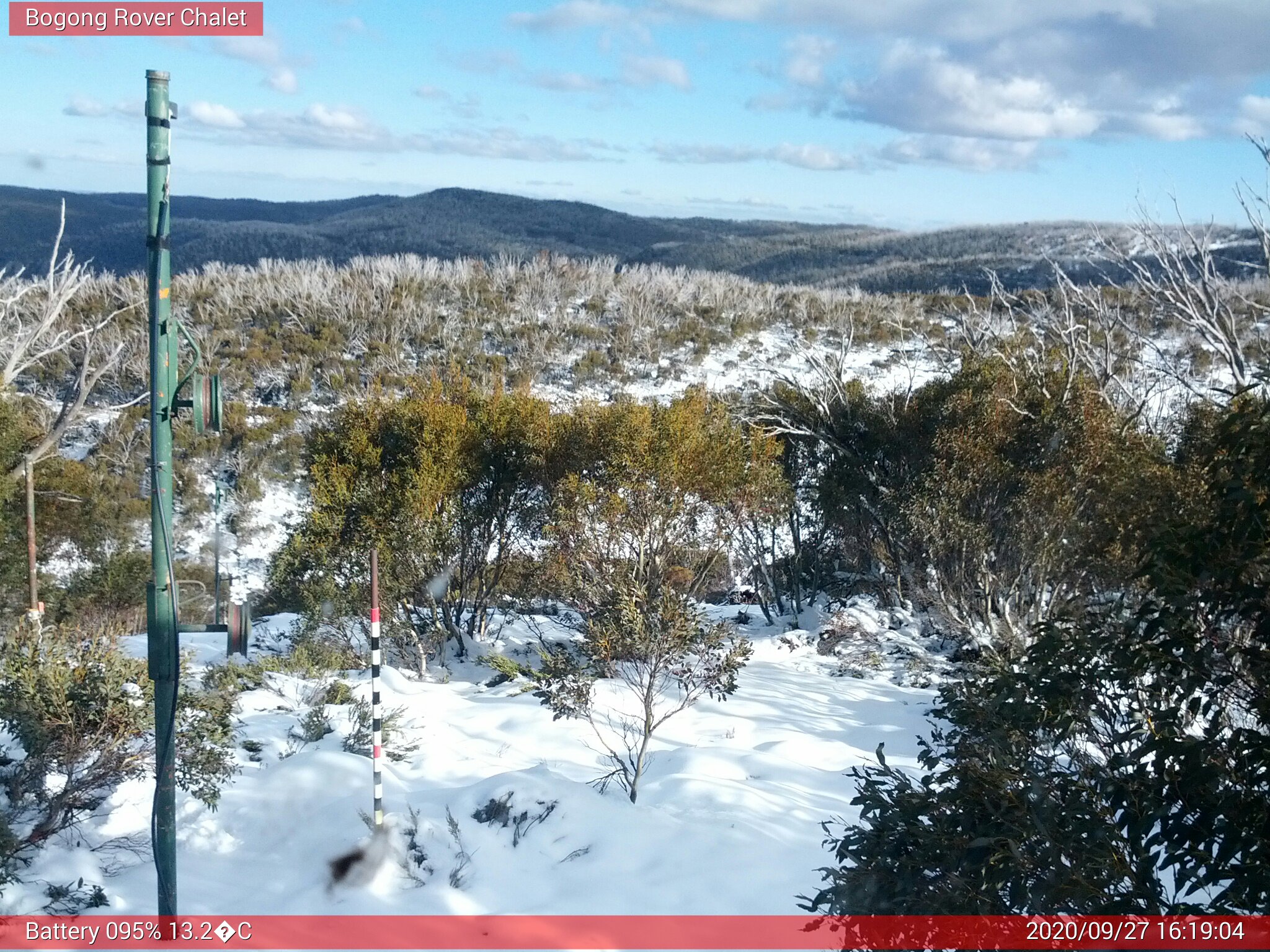 Bogong Web Cam 4:19pm Sunday 27th of September 2020