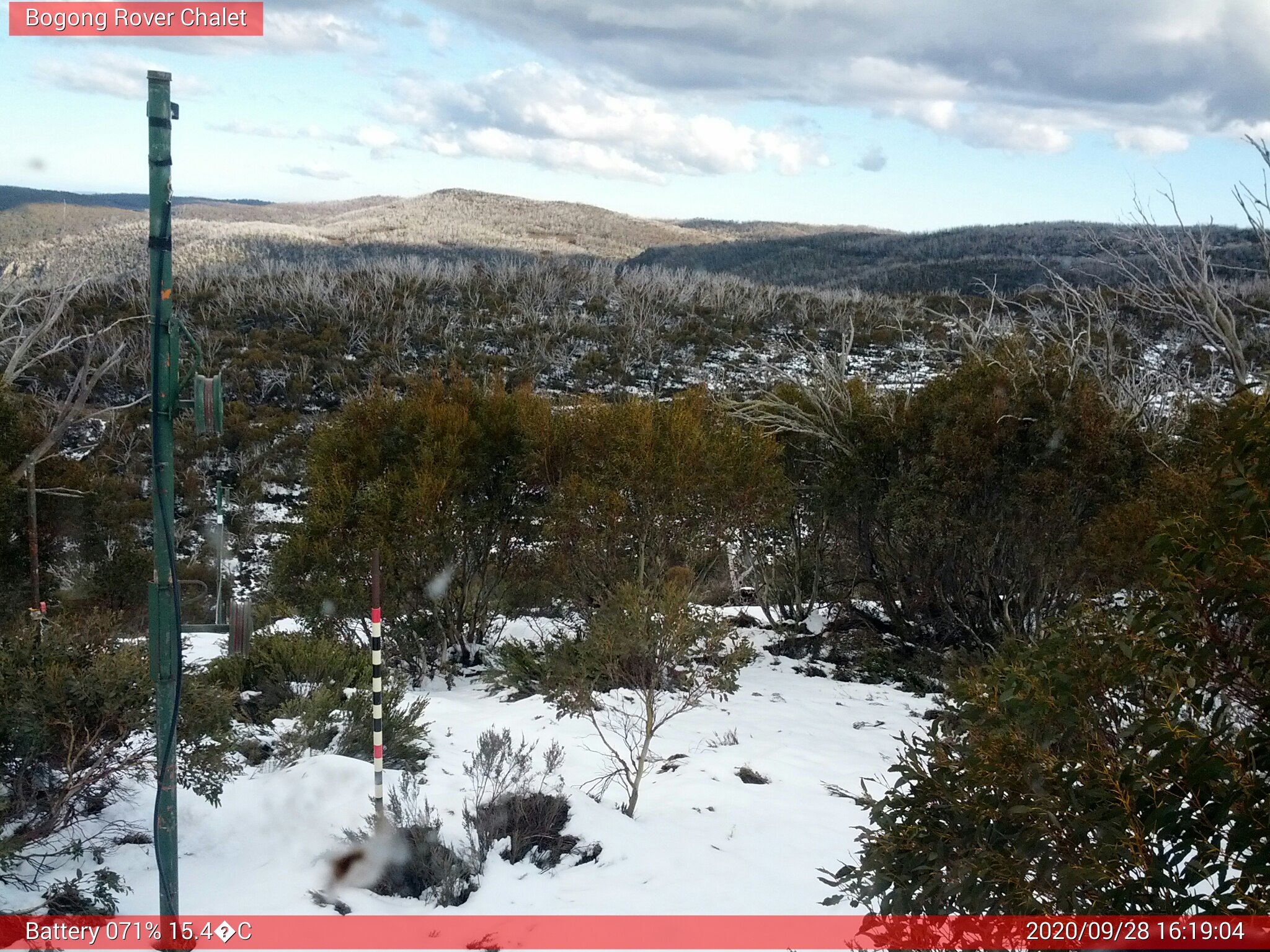 Bogong Web Cam 4:19pm Monday 28th of September 2020