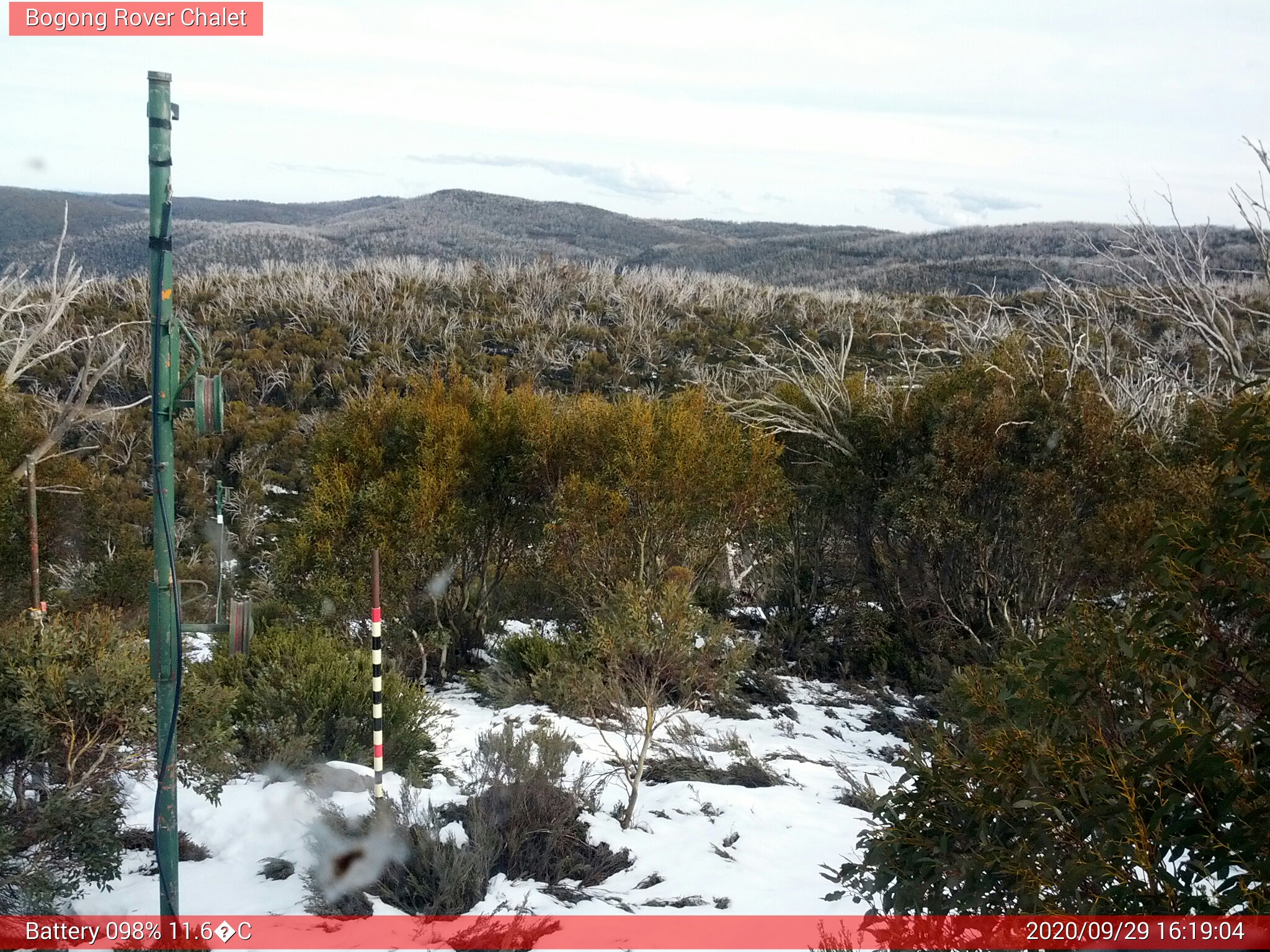 Bogong Web Cam 4:19pm Tuesday 29th of September 2020