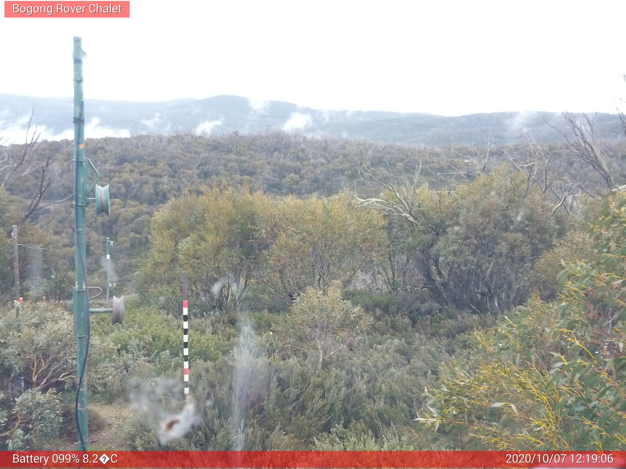 Bogong Web Cam 12:19pm Wednesday 7th of October 2020