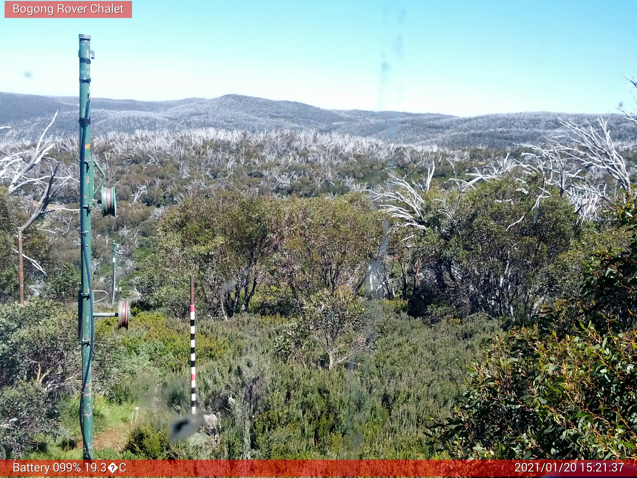 Bogong Web Cam 3:21pm Wednesday 20th of January 2021