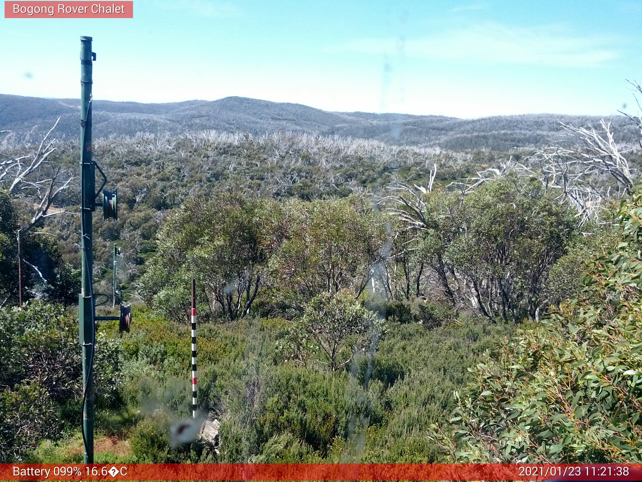 Bogong Web Cam 11:21am Saturday 23rd of January 2021