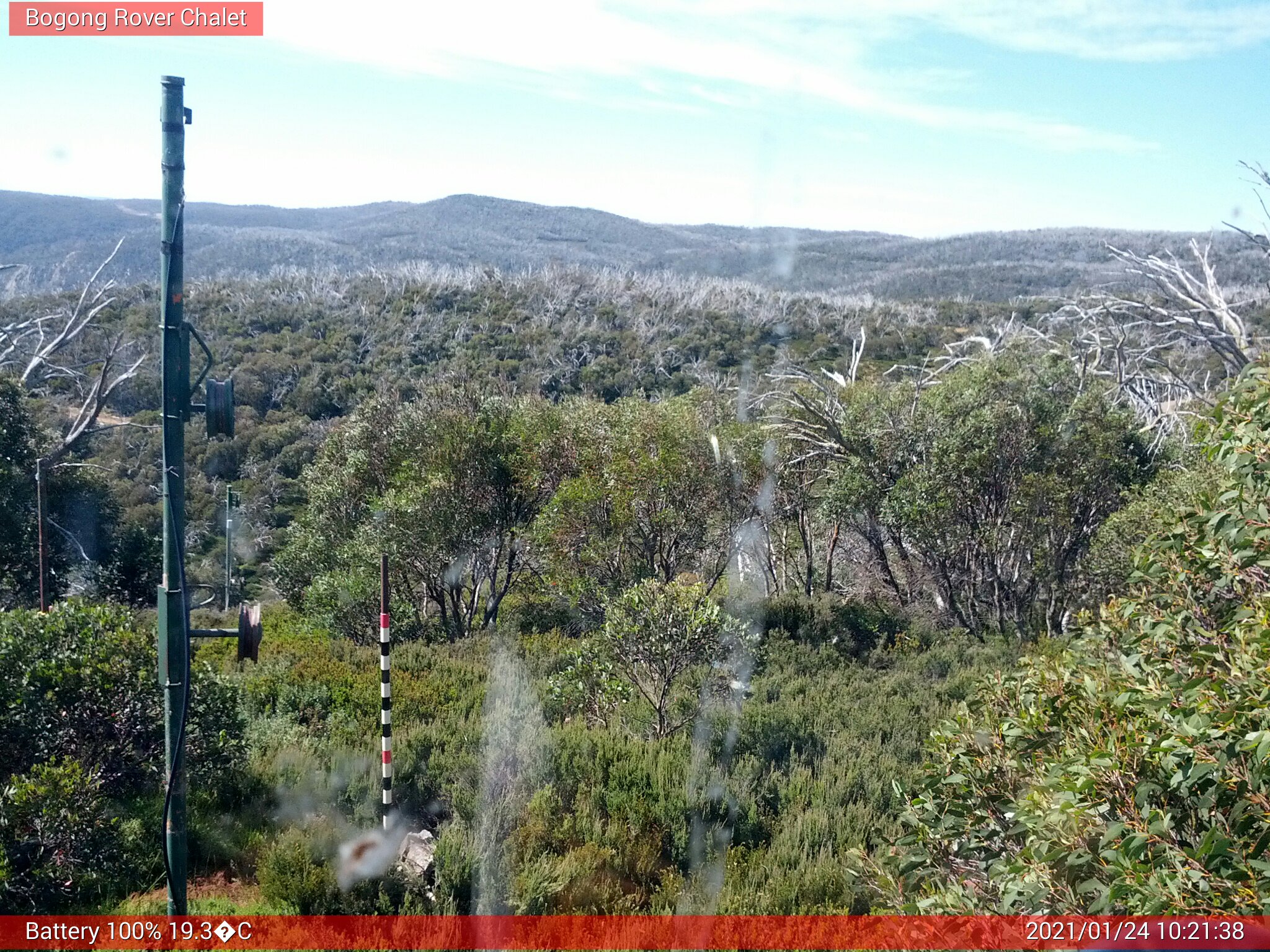 Bogong Web Cam 10:21am Sunday 24th of January 2021