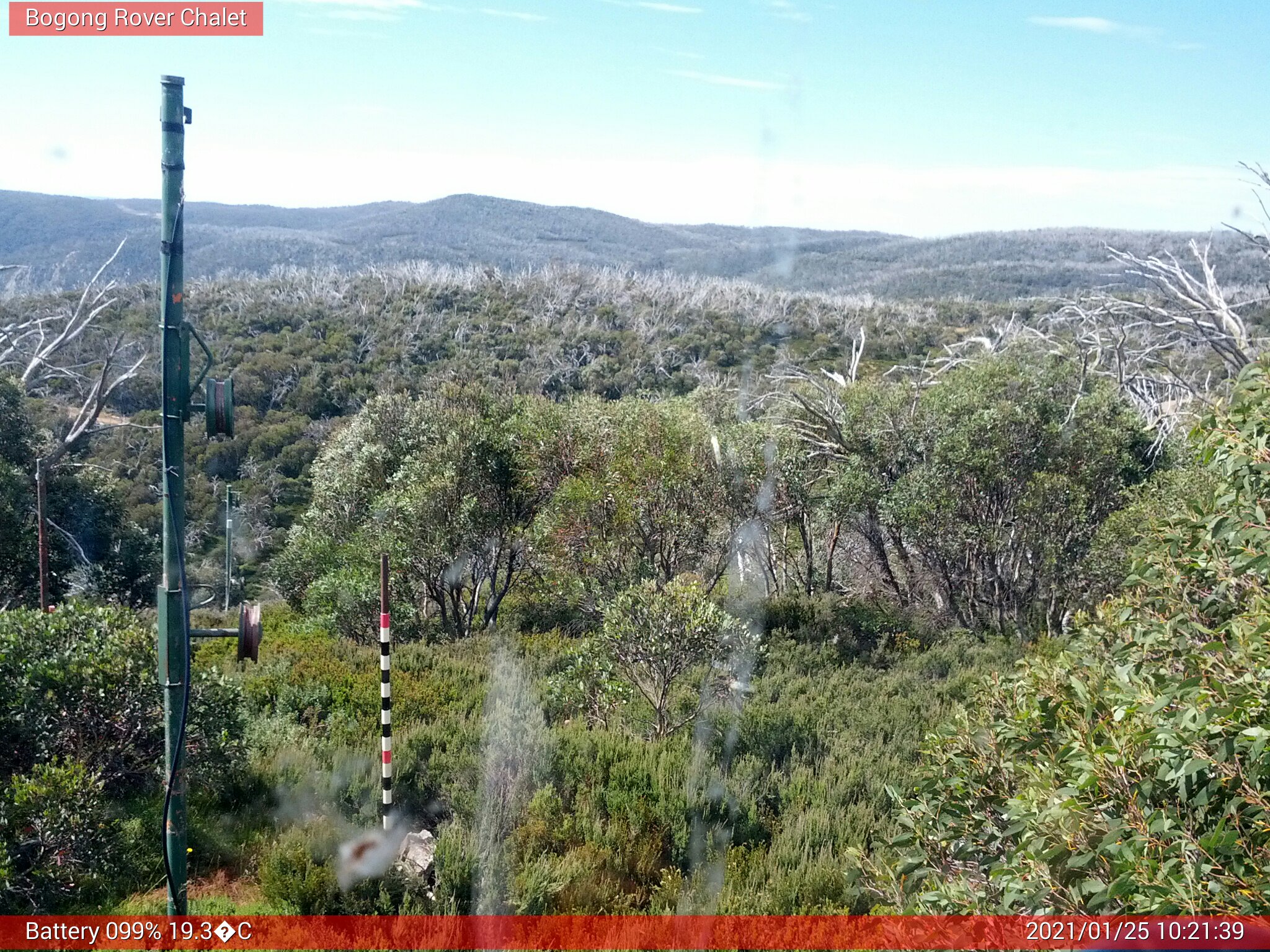 Bogong Web Cam 10:21am Monday 25th of January 2021