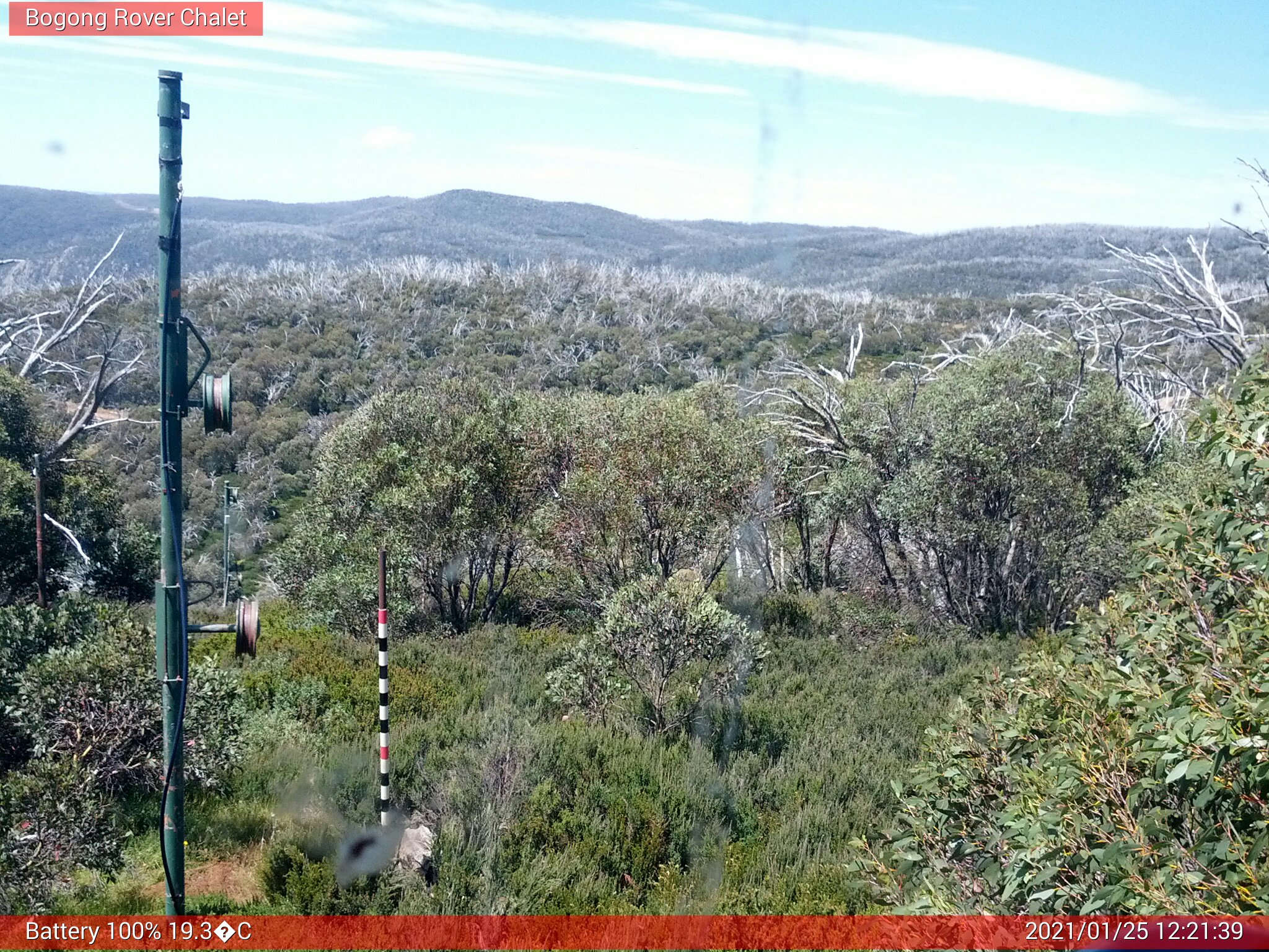 Bogong Web Cam 12:21pm Monday 25th of January 2021