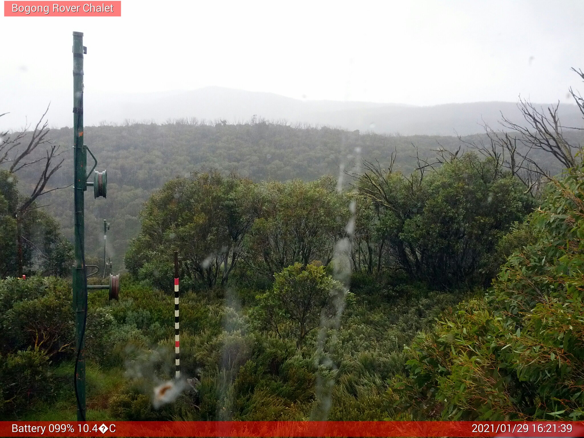 Bogong Web Cam 4:21pm Friday 29th of January 2021