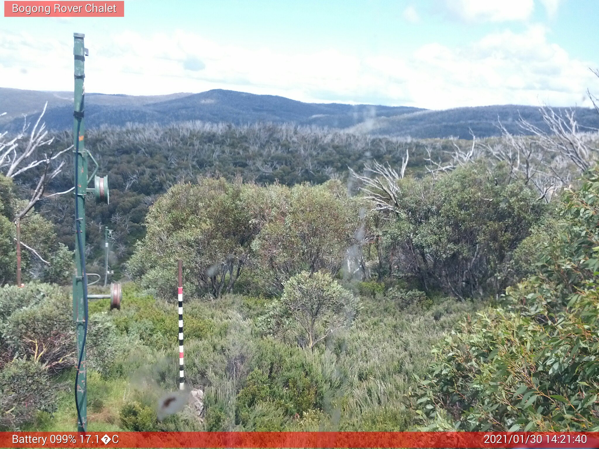 Bogong Web Cam 2:21pm Saturday 30th of January 2021