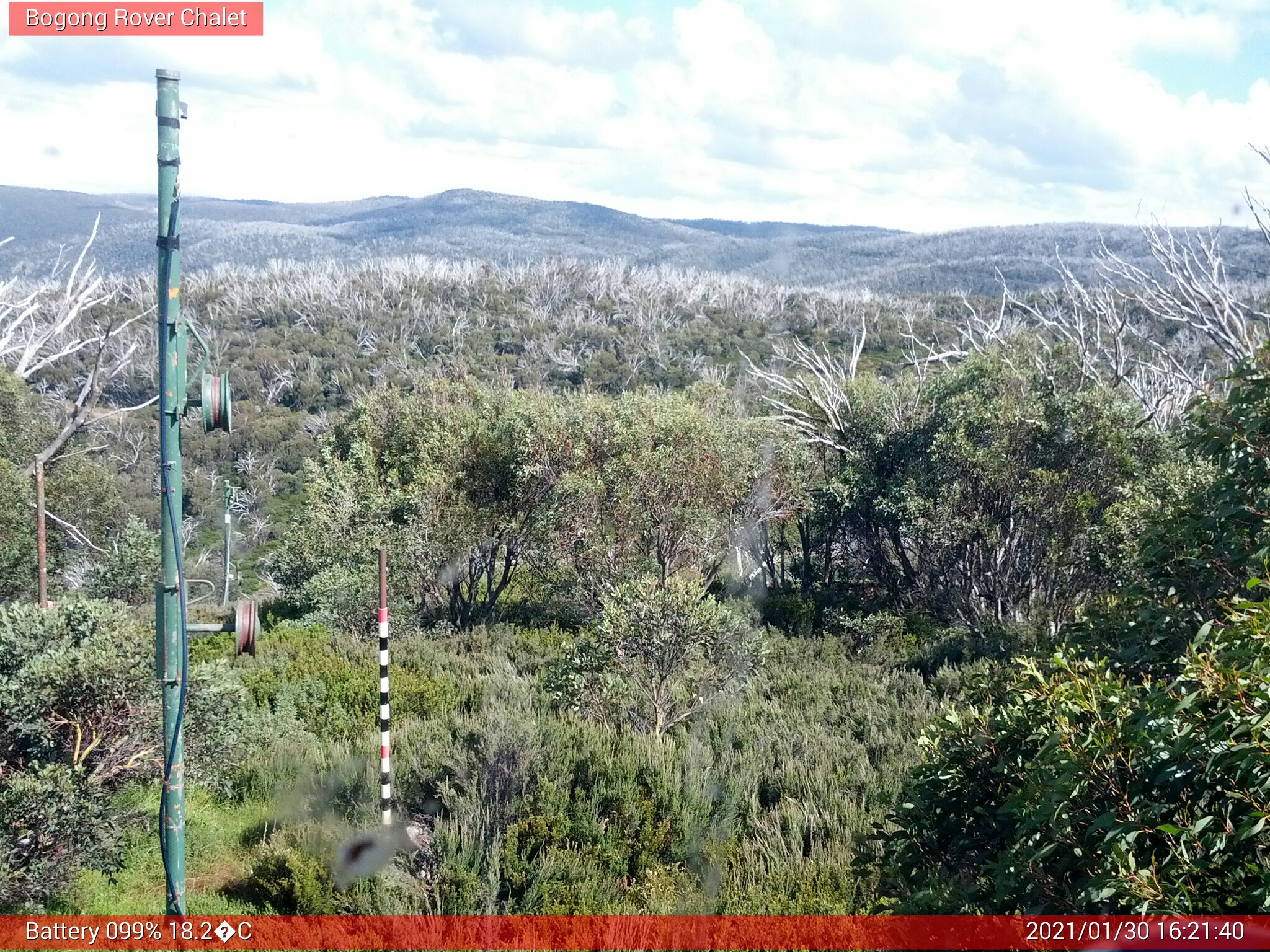 Bogong Web Cam 4:21pm Saturday 30th of January 2021