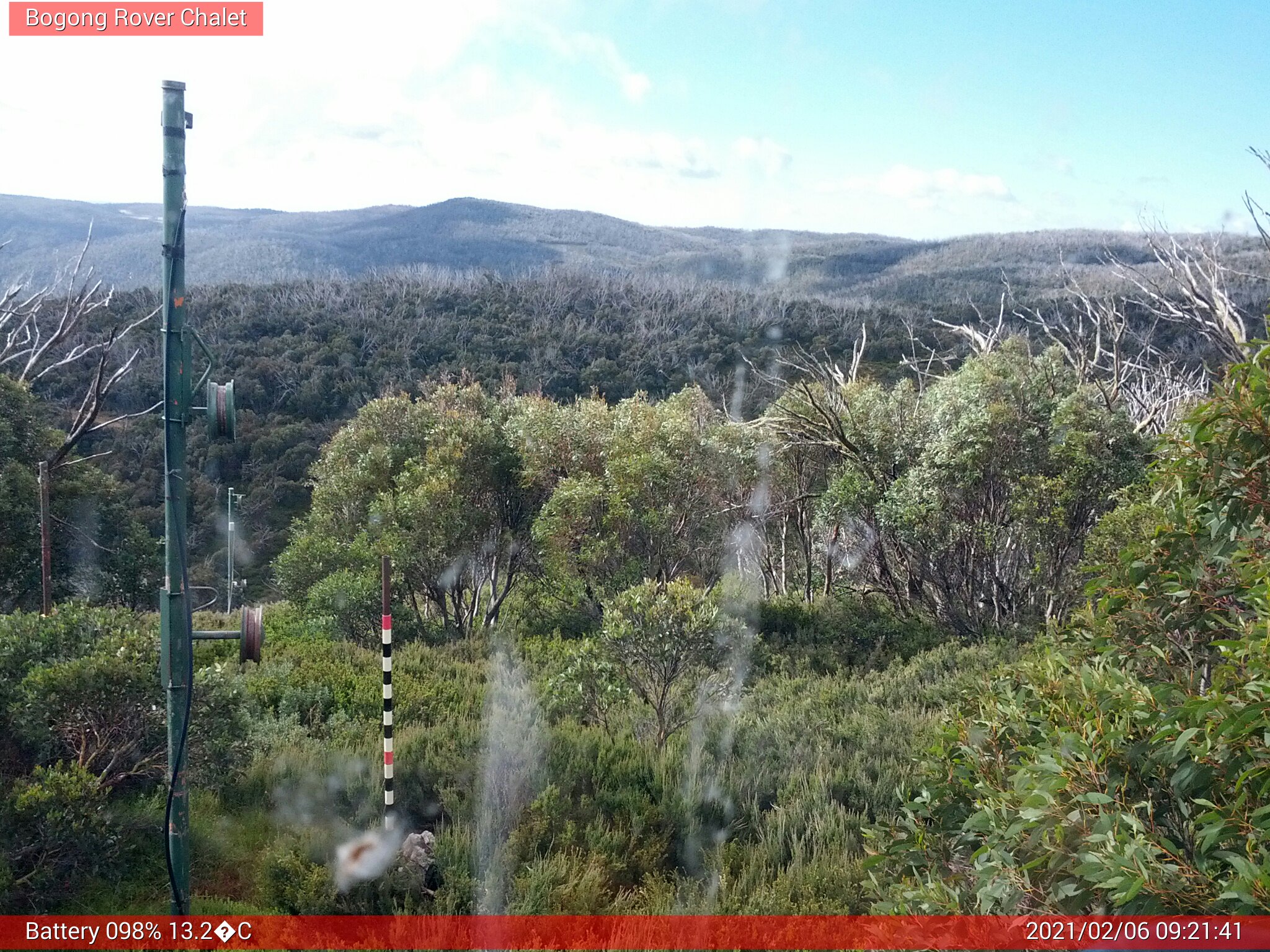 Bogong Web Cam 9:21am Saturday 6th of February 2021