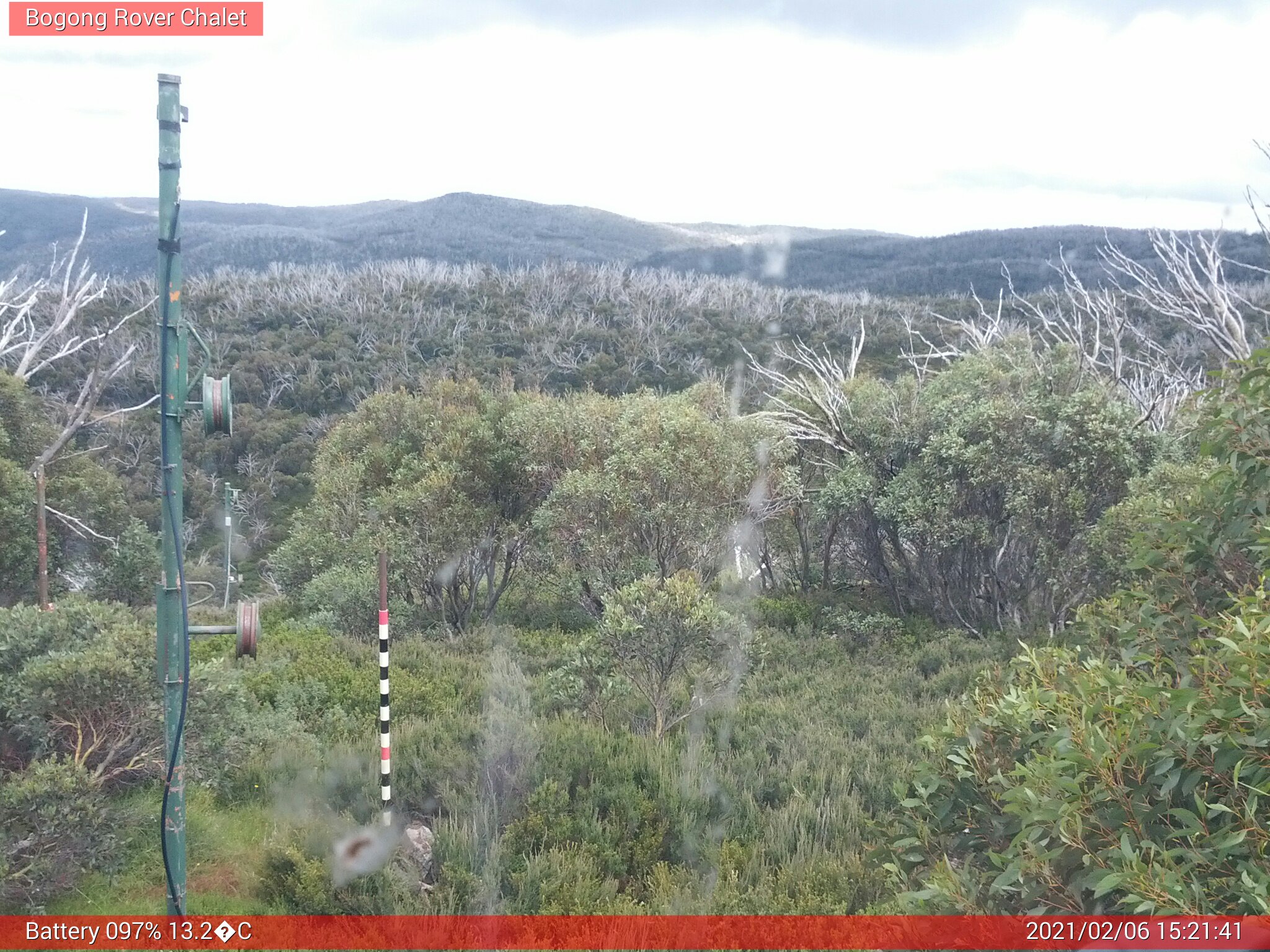 Bogong Web Cam 3:21pm Saturday 6th of February 2021