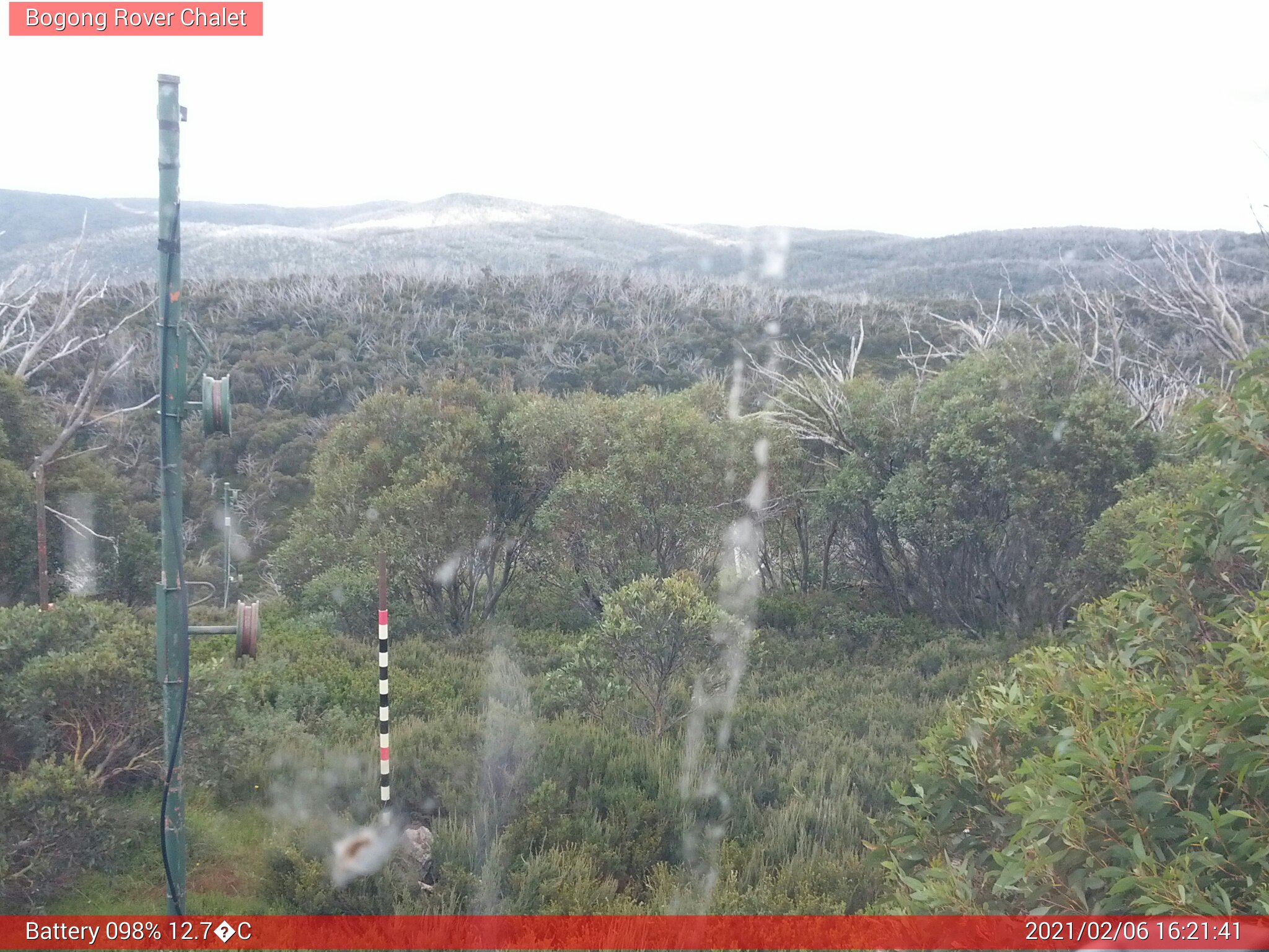 Bogong Web Cam 4:21pm Saturday 6th of February 2021