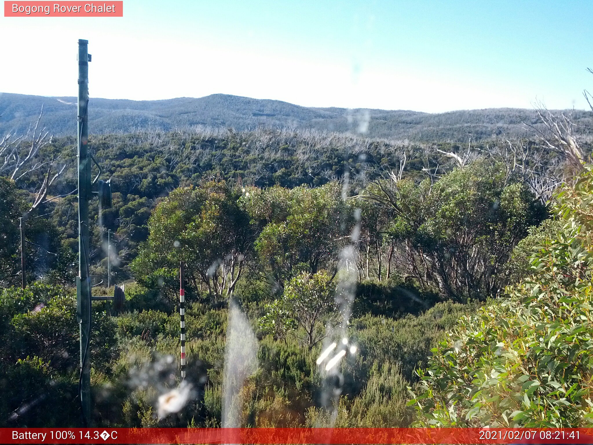 Bogong Web Cam 8:21am Sunday 7th of February 2021