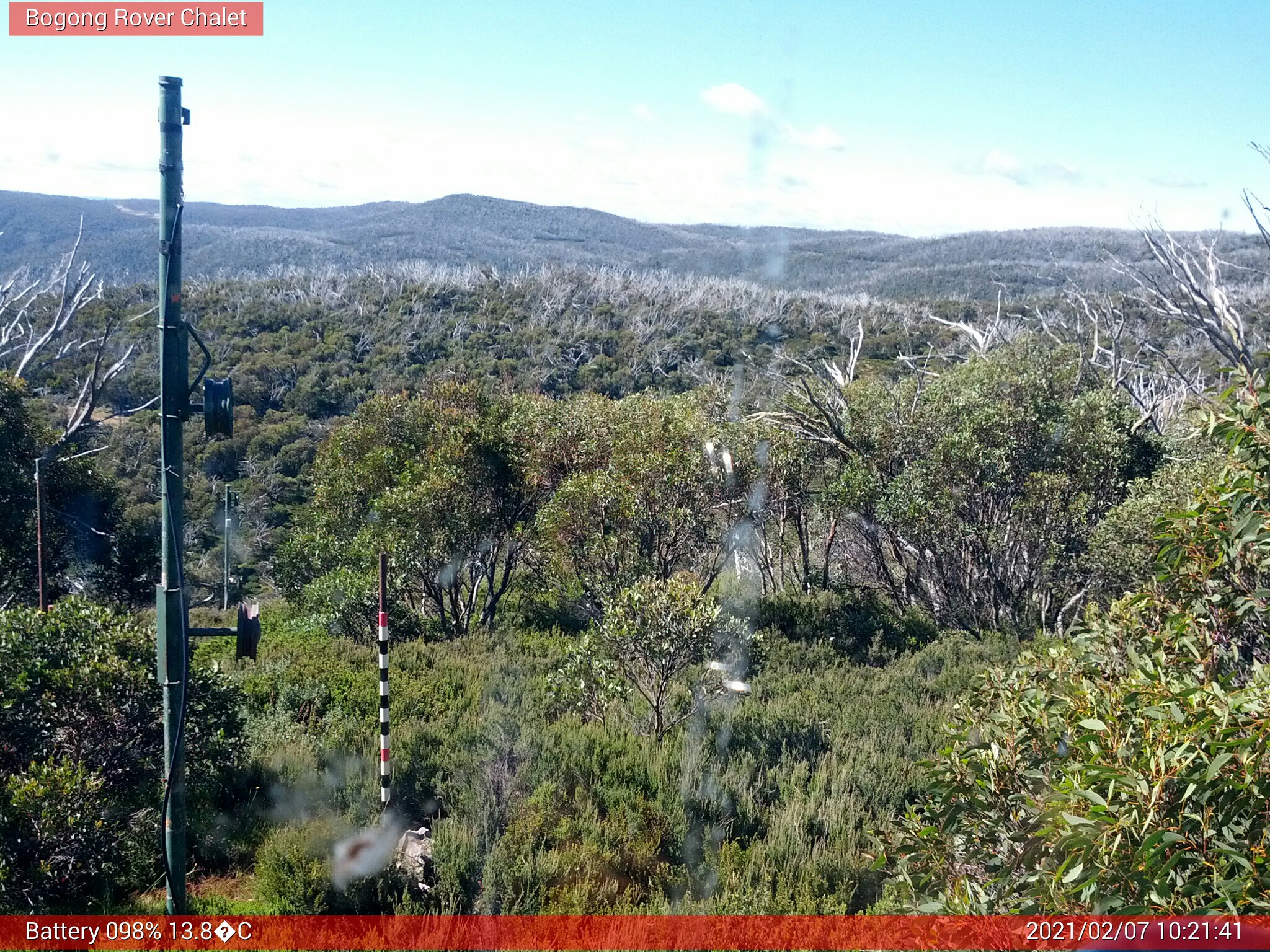 Bogong Web Cam 10:21am Sunday 7th of February 2021