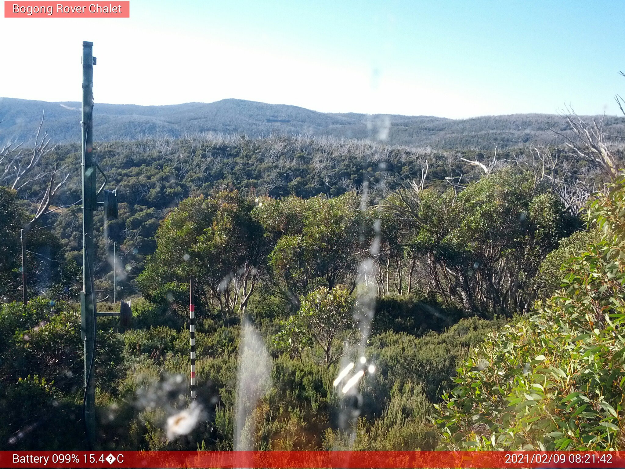 Bogong Web Cam 8:21am Tuesday 9th of February 2021