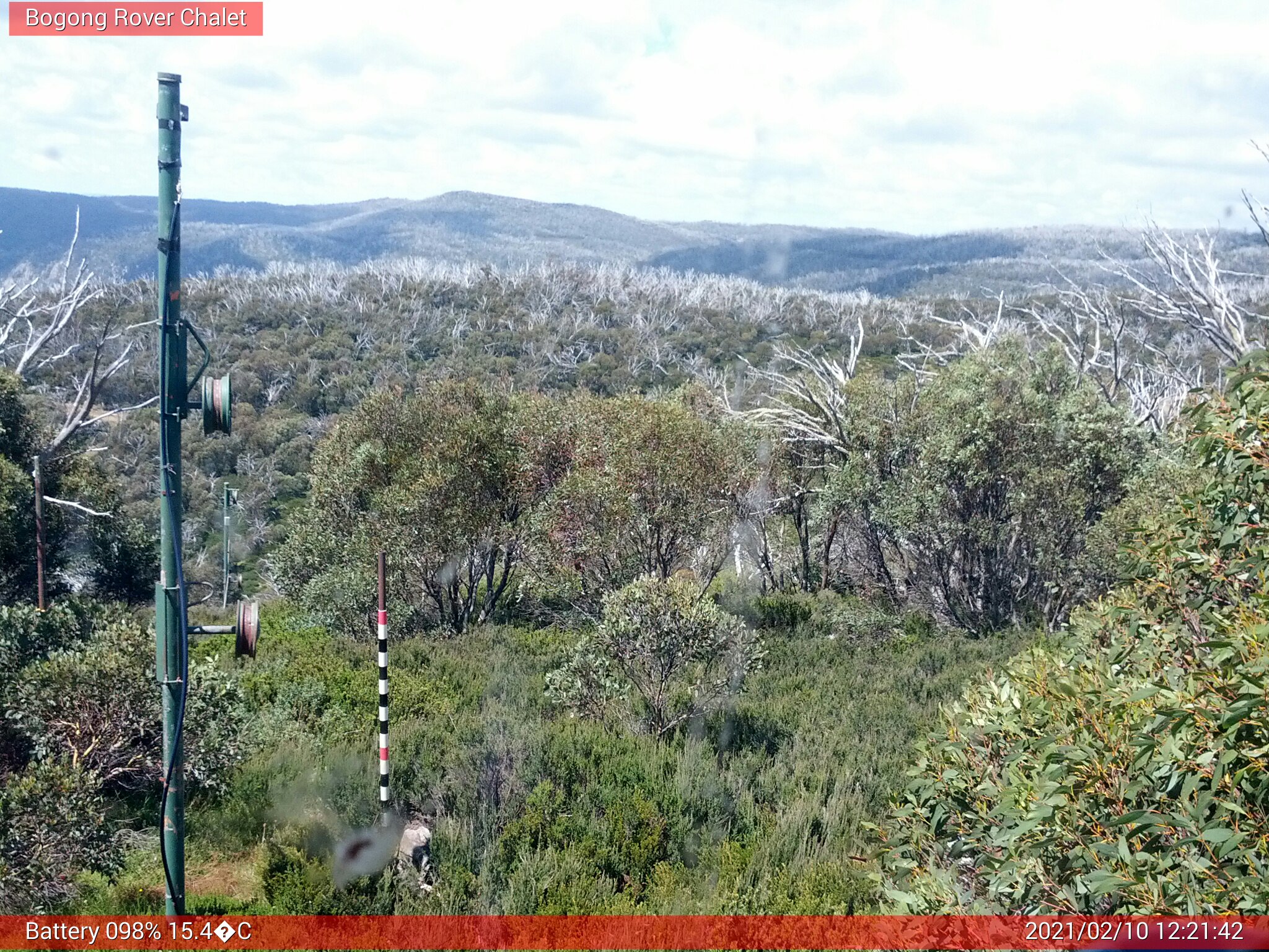 Bogong Web Cam 12:21pm Wednesday 10th of February 2021