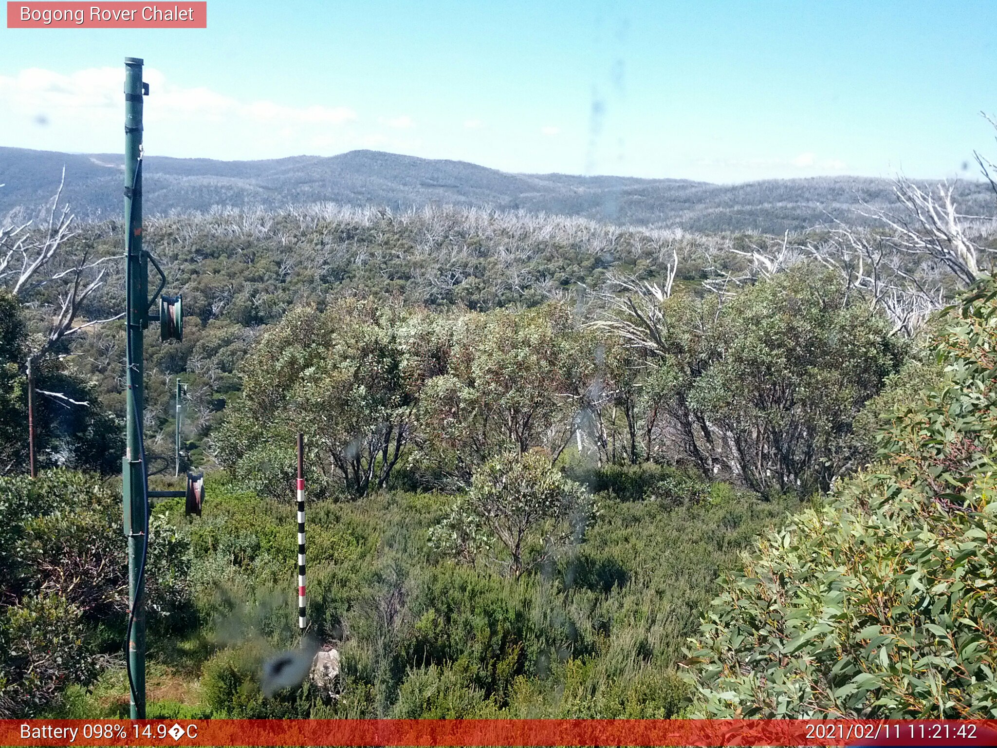 Bogong Web Cam 11:21am Thursday 11th of February 2021