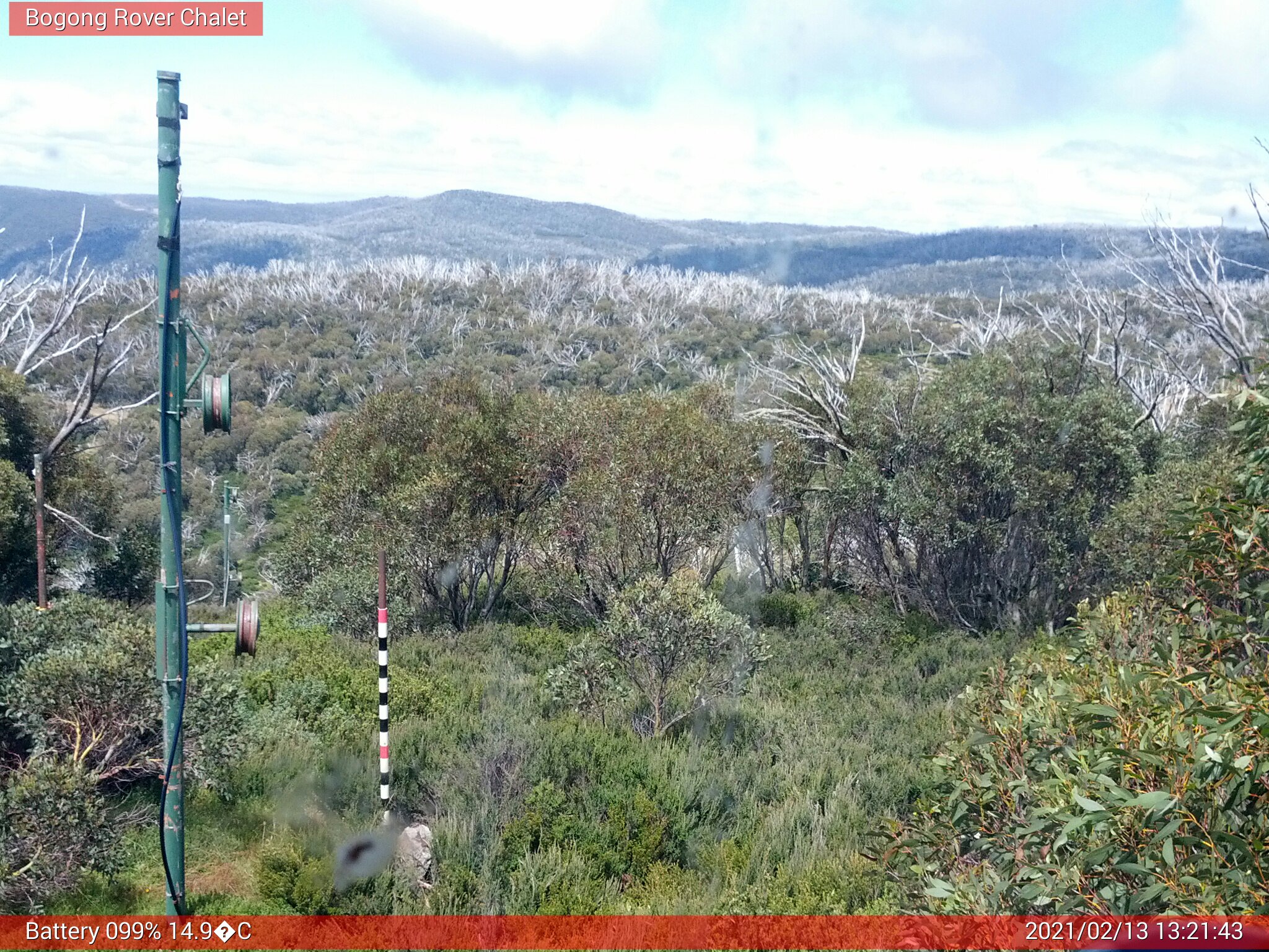 Bogong Web Cam 1:21pm Saturday 13th of February 2021