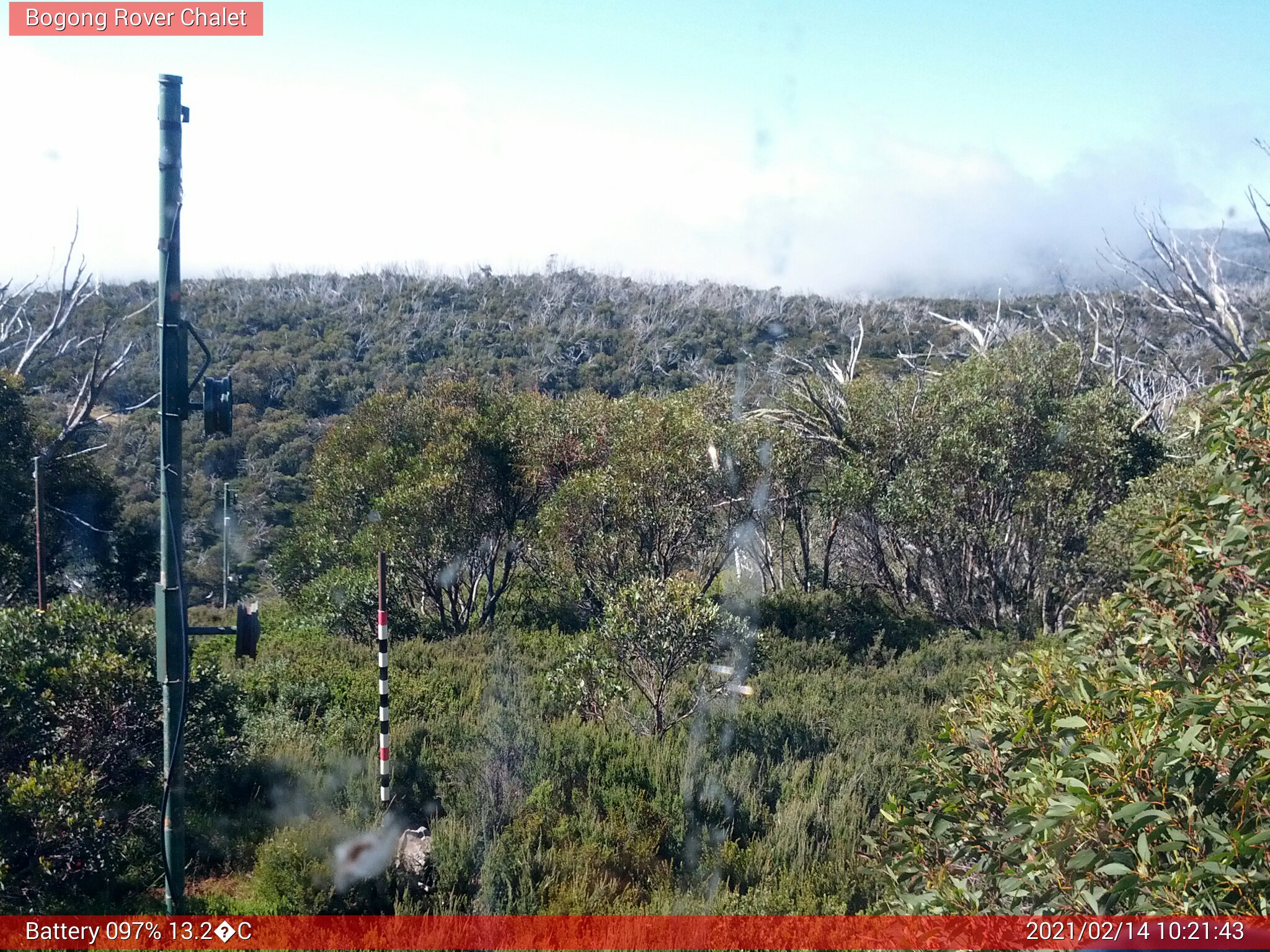 Bogong Web Cam 10:21am Sunday 14th of February 2021