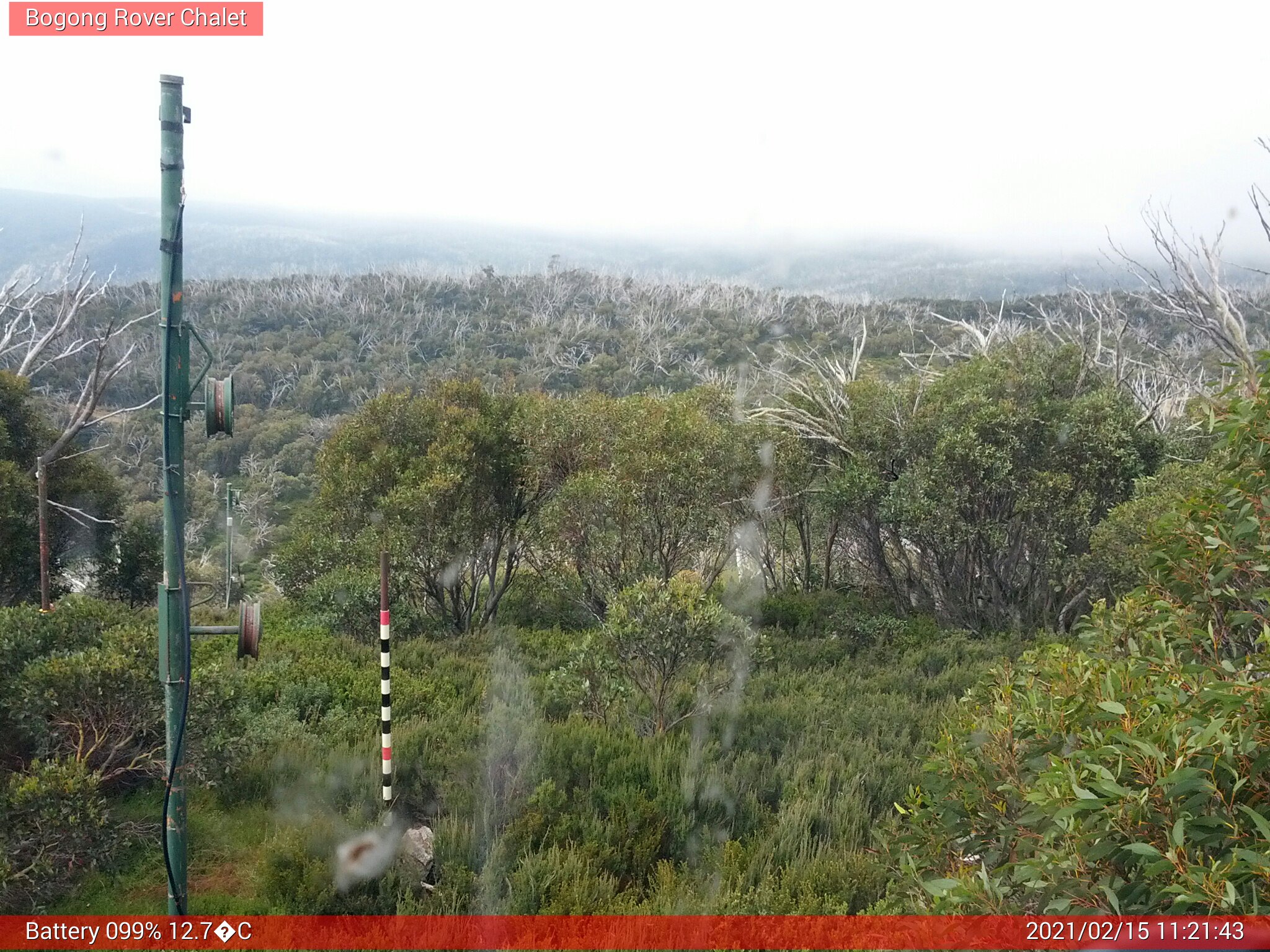 Bogong Web Cam 11:21am Monday 15th of February 2021