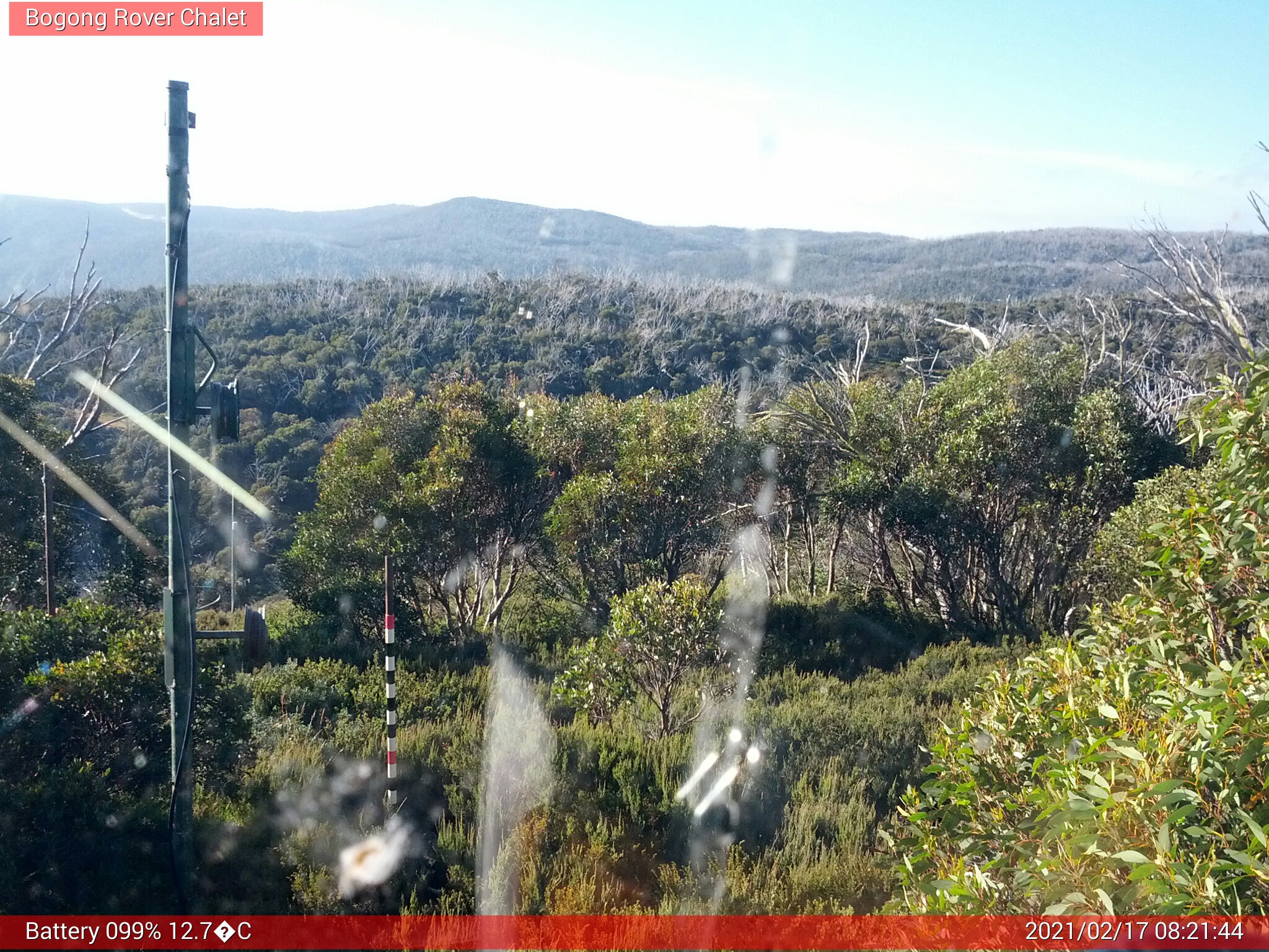 Bogong Web Cam 8:21am Wednesday 17th of February 2021