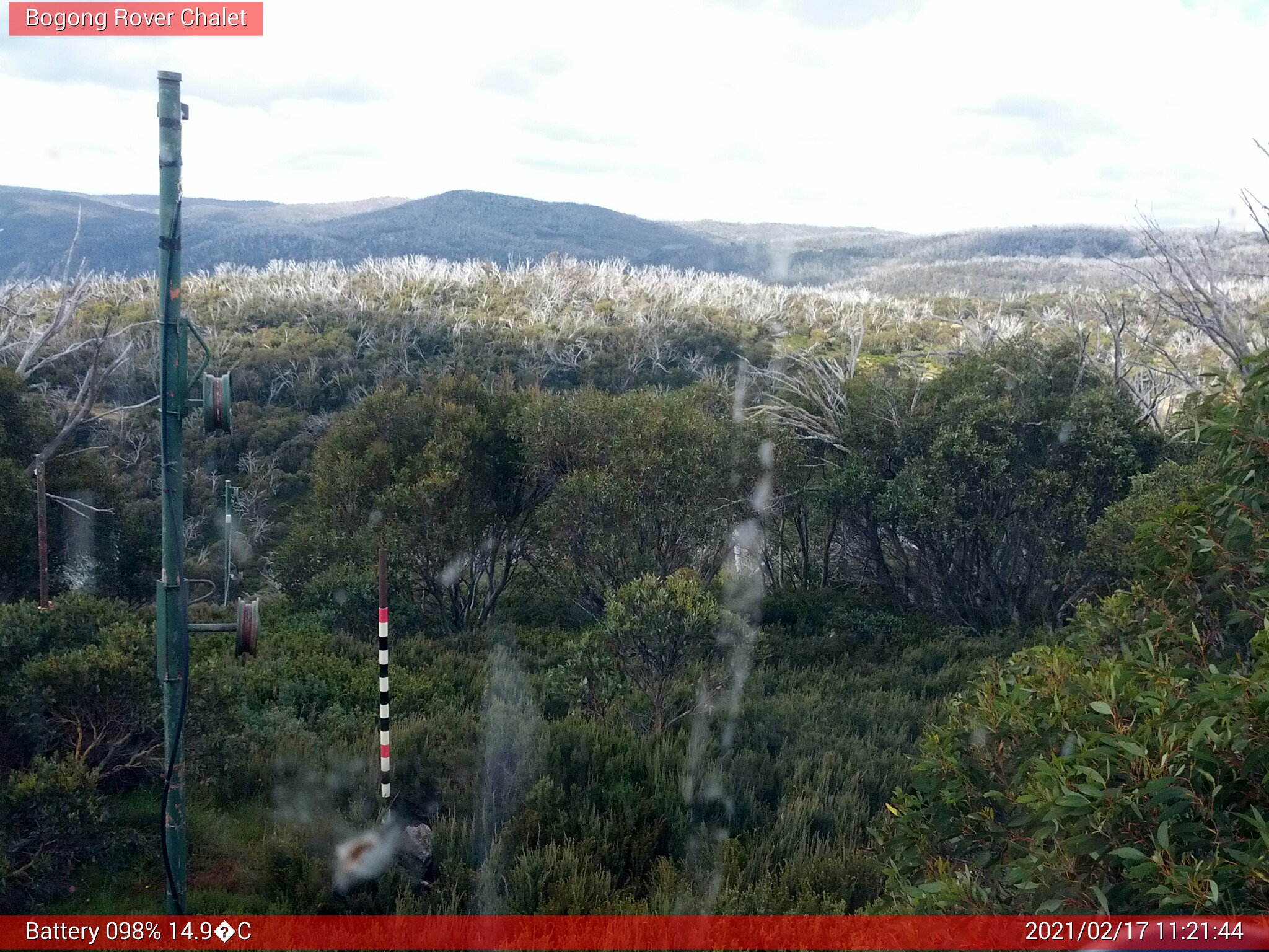 Bogong Web Cam 11:21am Wednesday 17th of February 2021