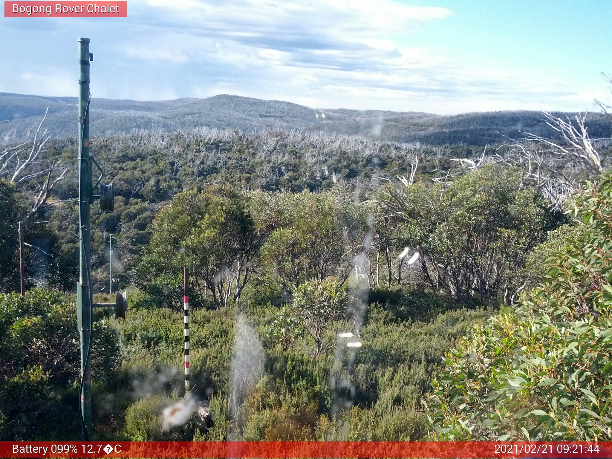 Bogong Web Cam 9:21am Sunday 21st of February 2021