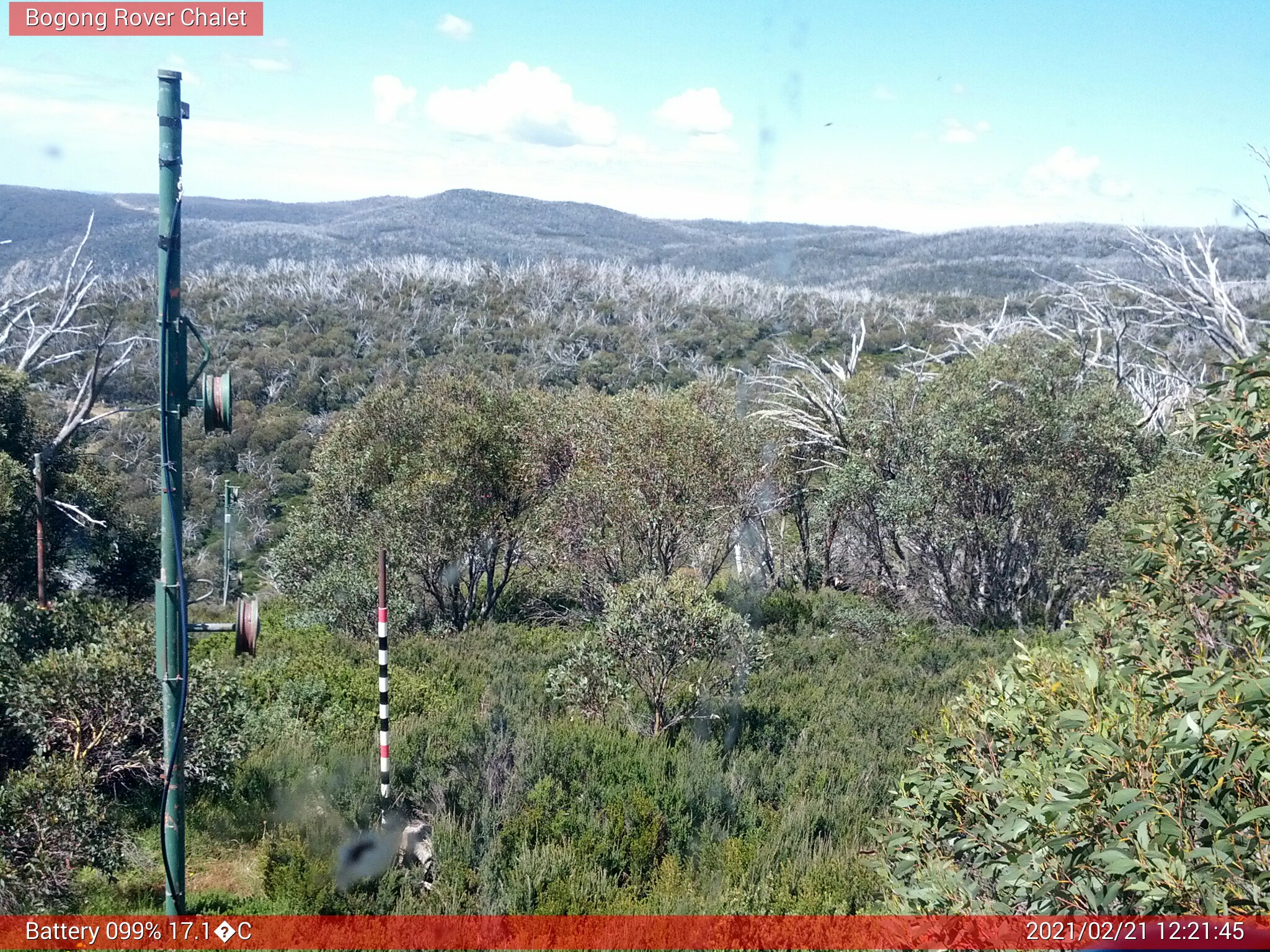 Bogong Web Cam 12:21pm Sunday 21st of February 2021