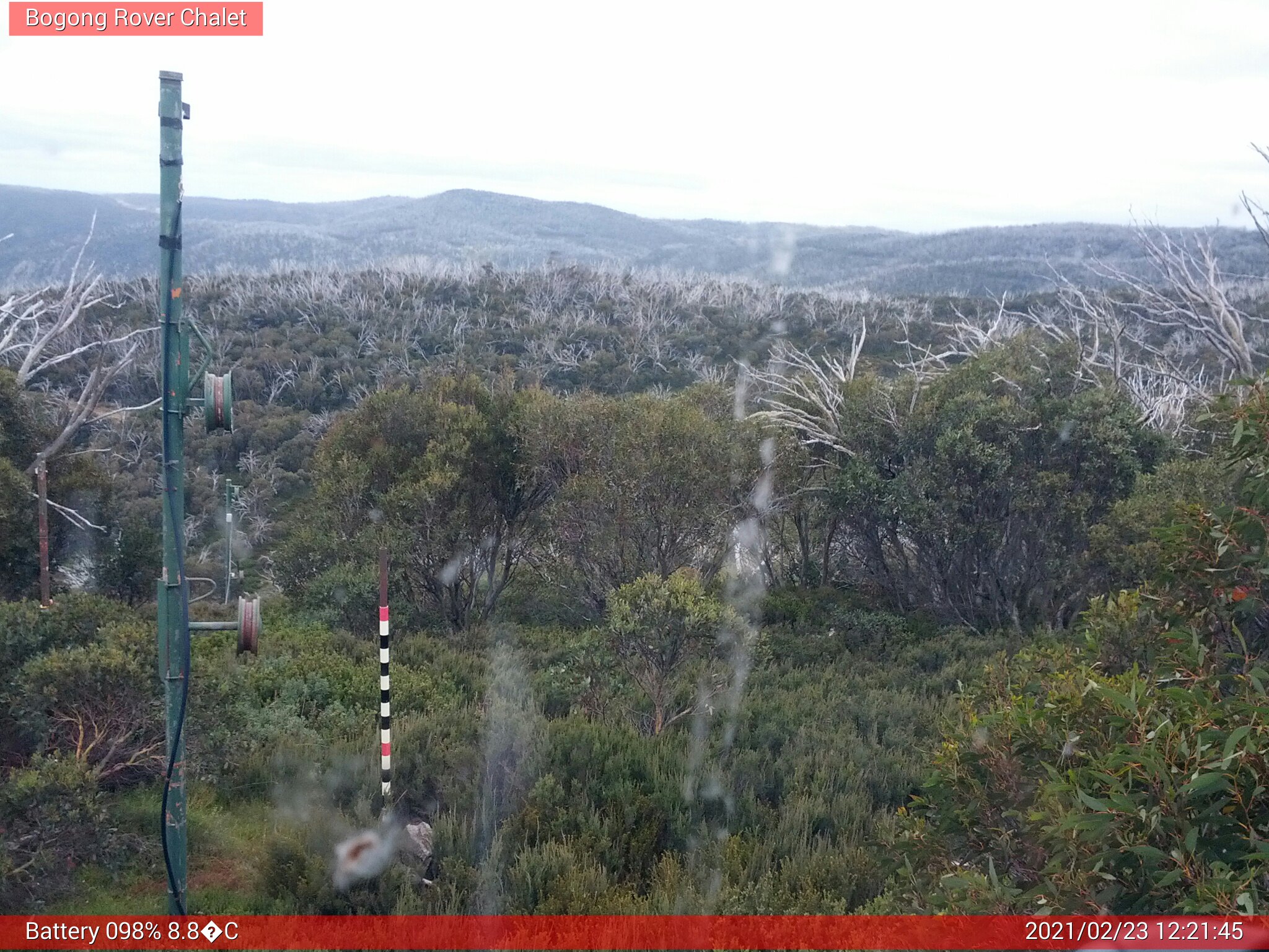 Bogong Web Cam 12:21pm Tuesday 23rd of February 2021